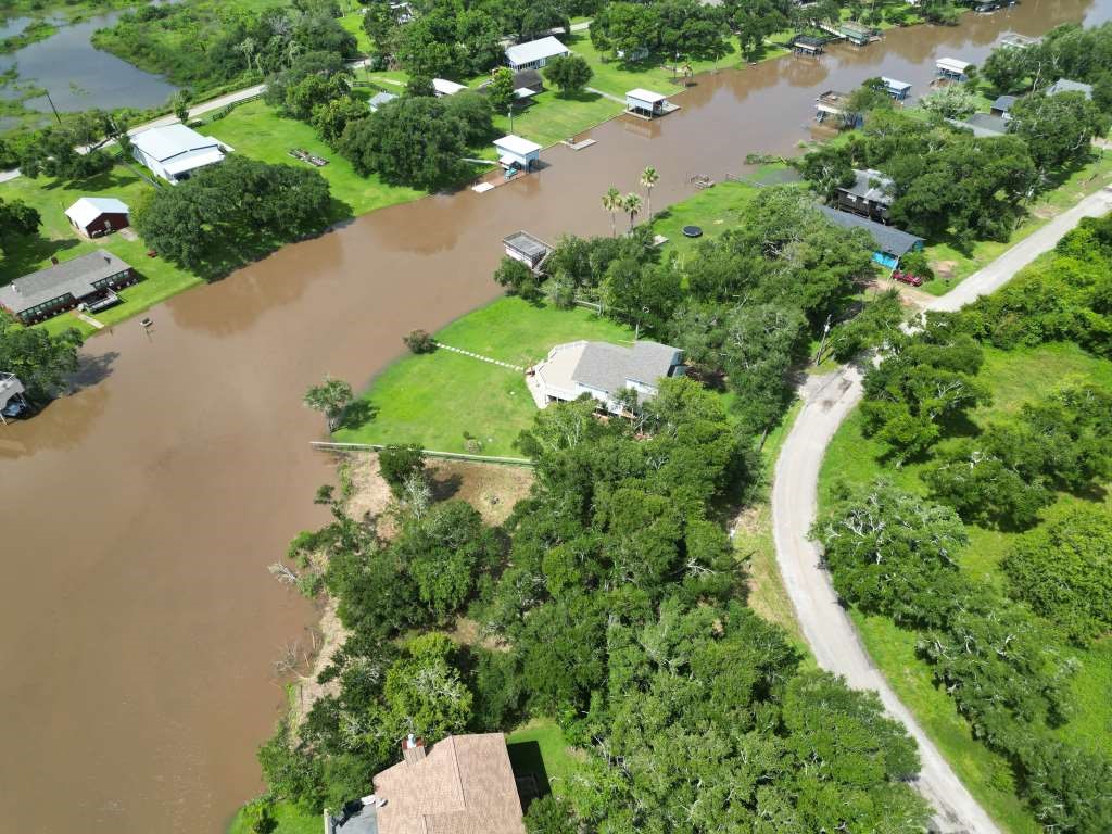 1163 Private Road 652 Property Photo 21