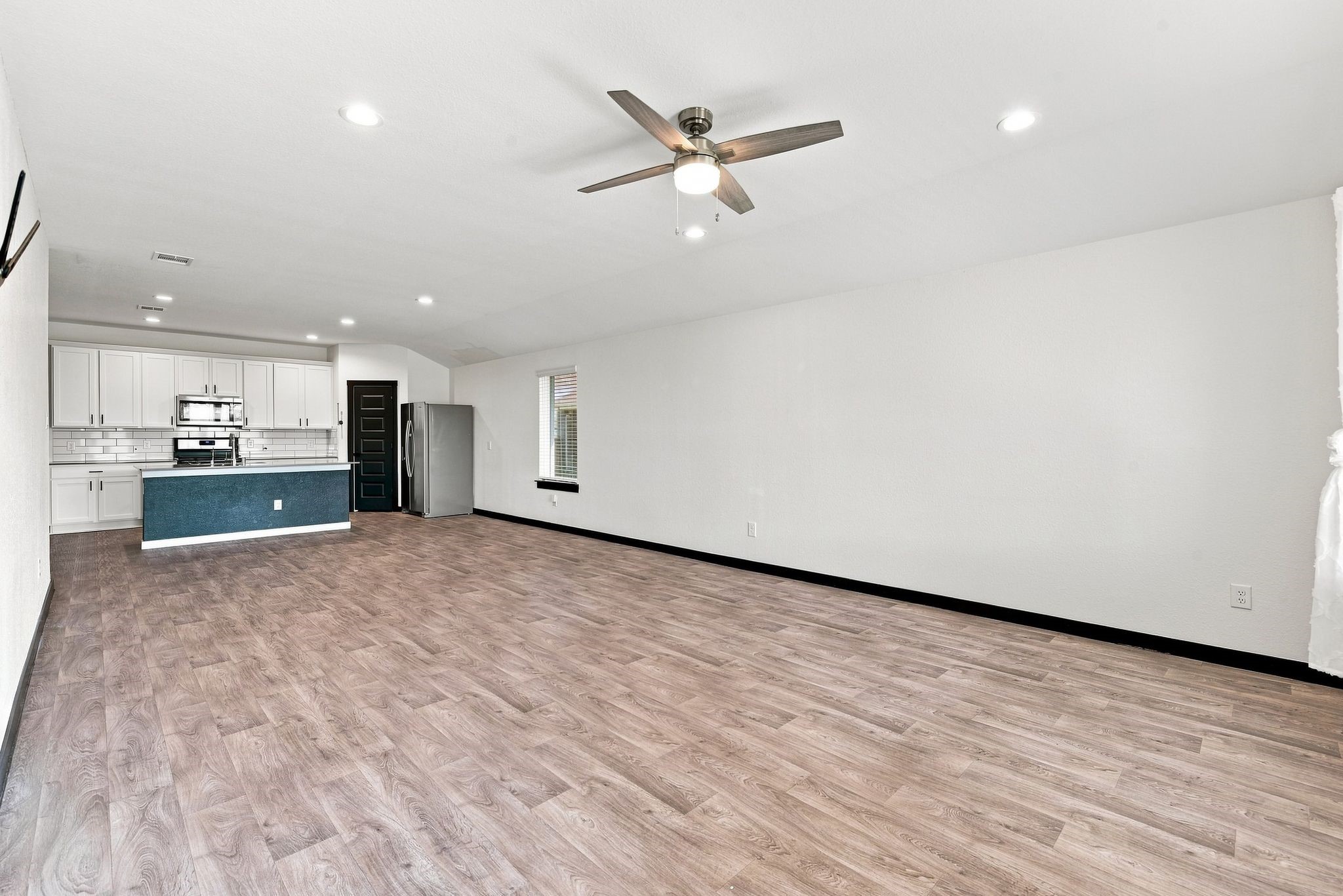 14602 Sweet Water Drive Property Photo 19
