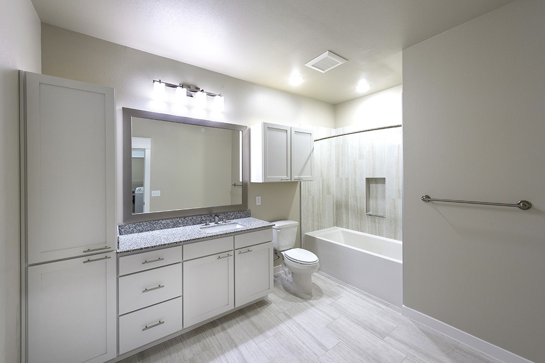1724 Partnership Way 2102 Property Photo 29