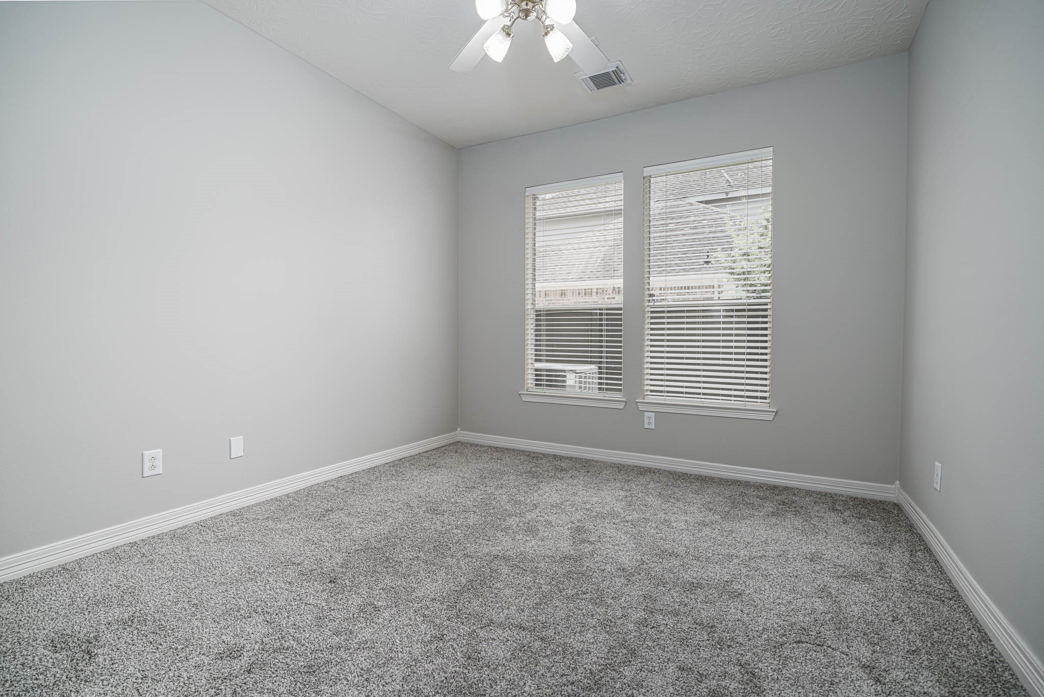 12007 Costa Del Rey Court Property Photo 33