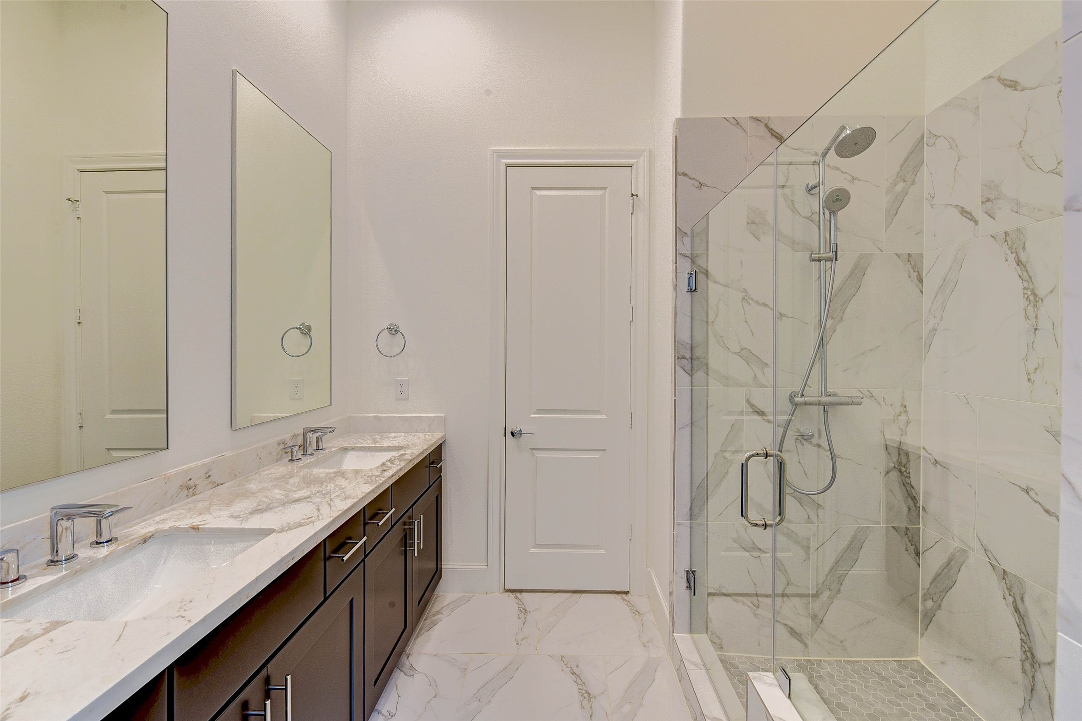 2724 Dolce Oaks Drive Property Photo 18