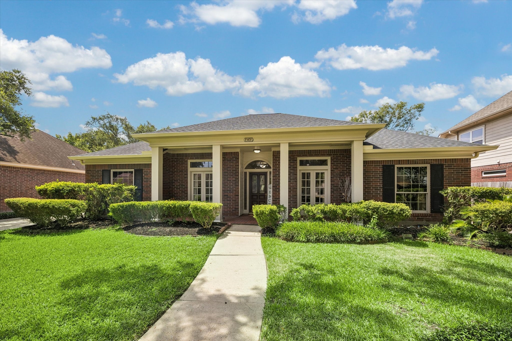 15835 Echo Lodge Drive Property Photo 3