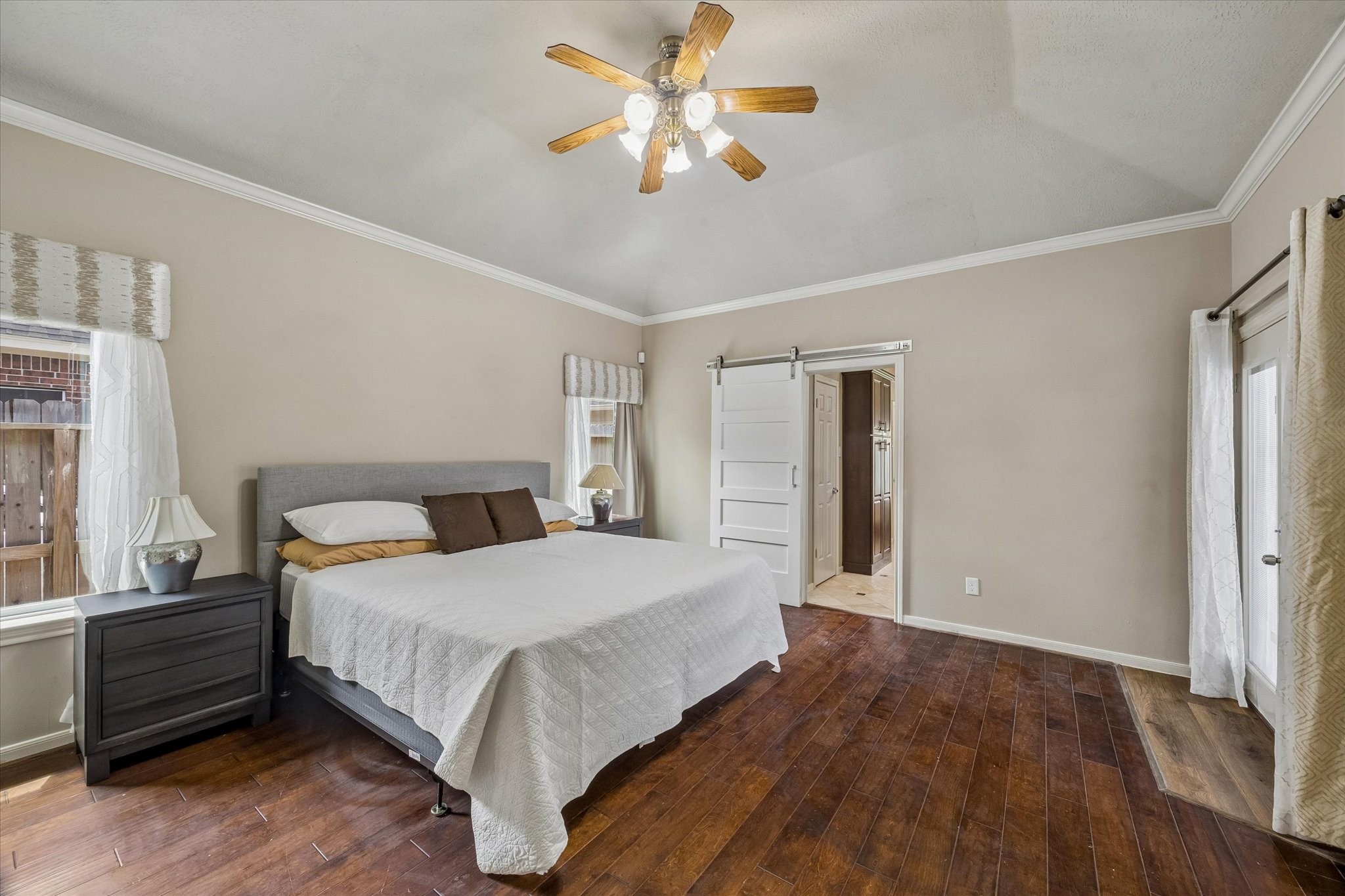 15835 Echo Lodge Drive Property Photo 23
