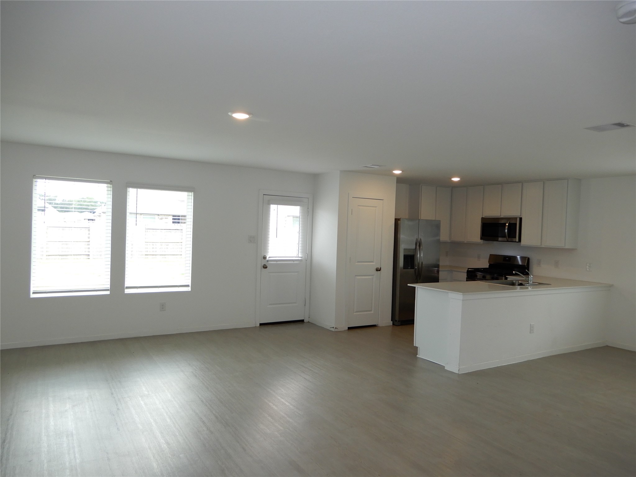 21102 Trivento Drive Property Photo 2