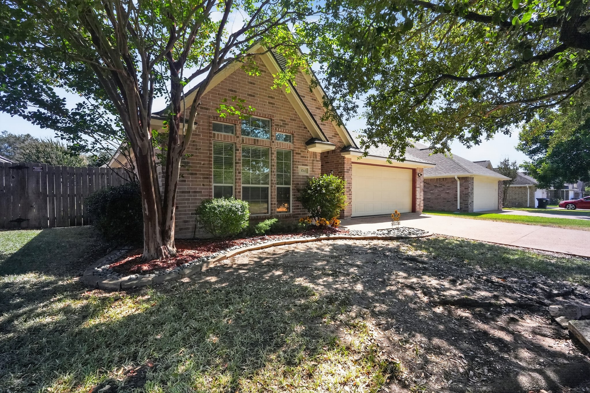 3743 Essen Loop Property Photo 3