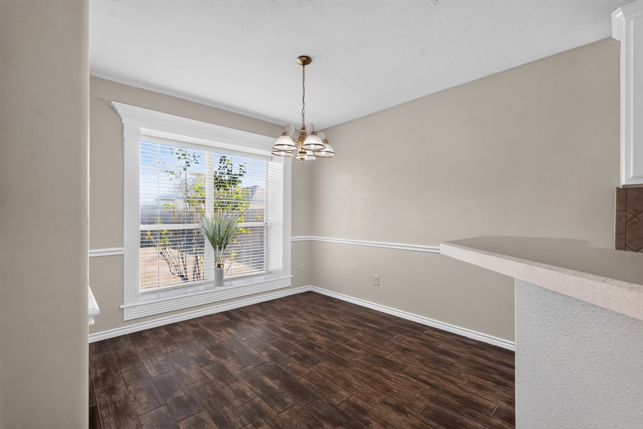 3743 Essen Loop Property Photo 11