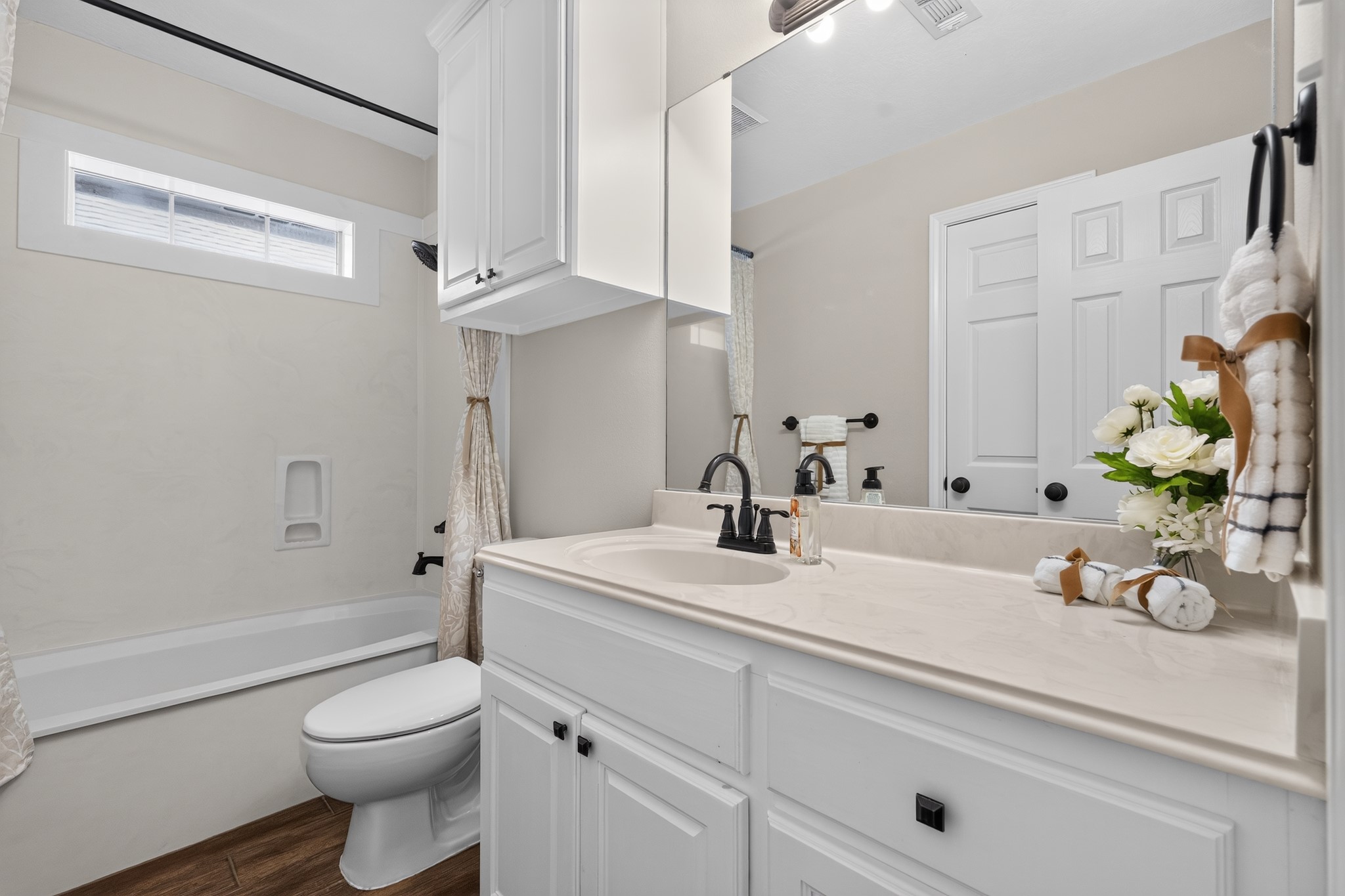 3743 Essen Loop Property Photo 28