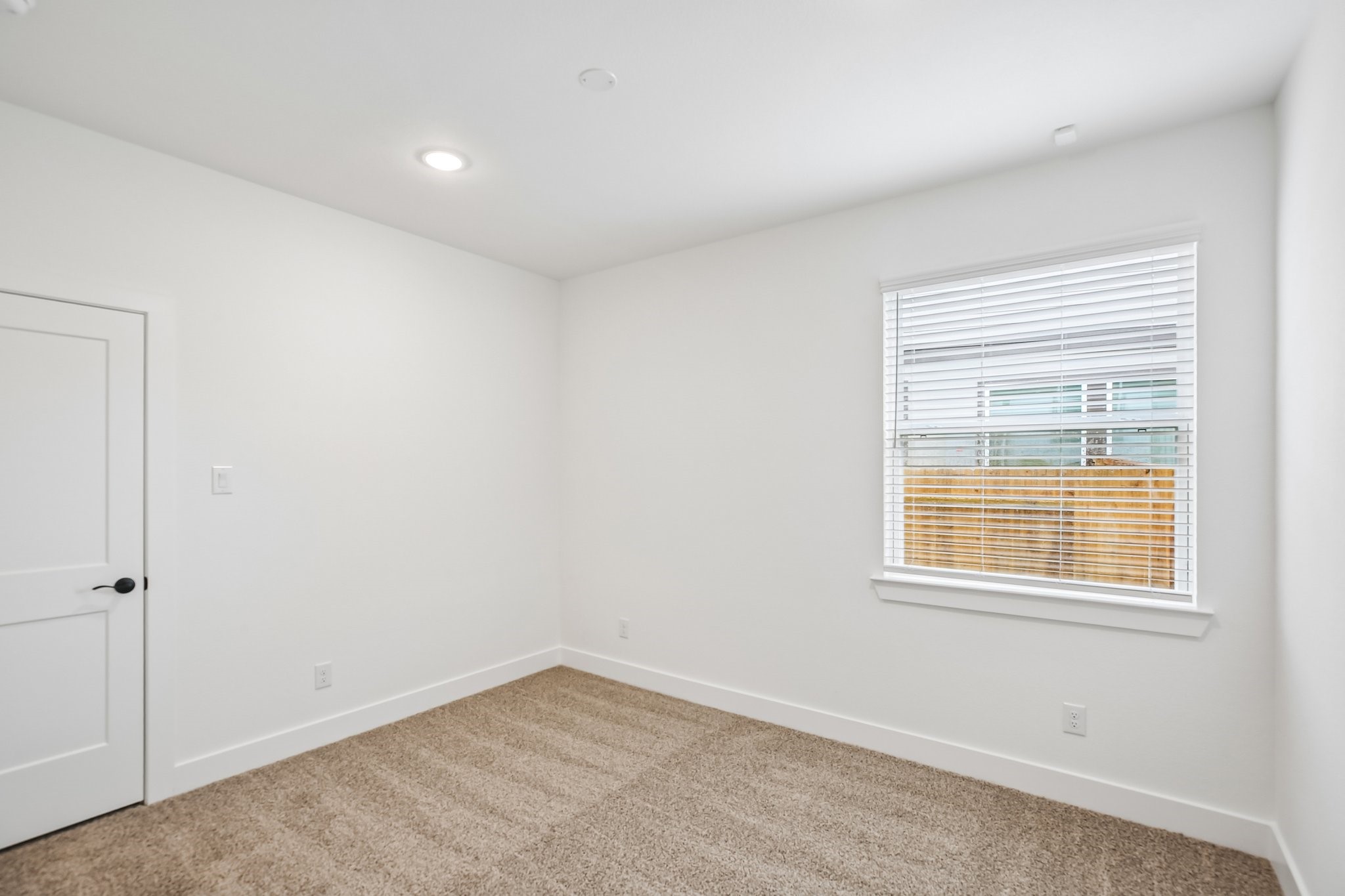 9417 Autumn Vale Drive Property Photo 16