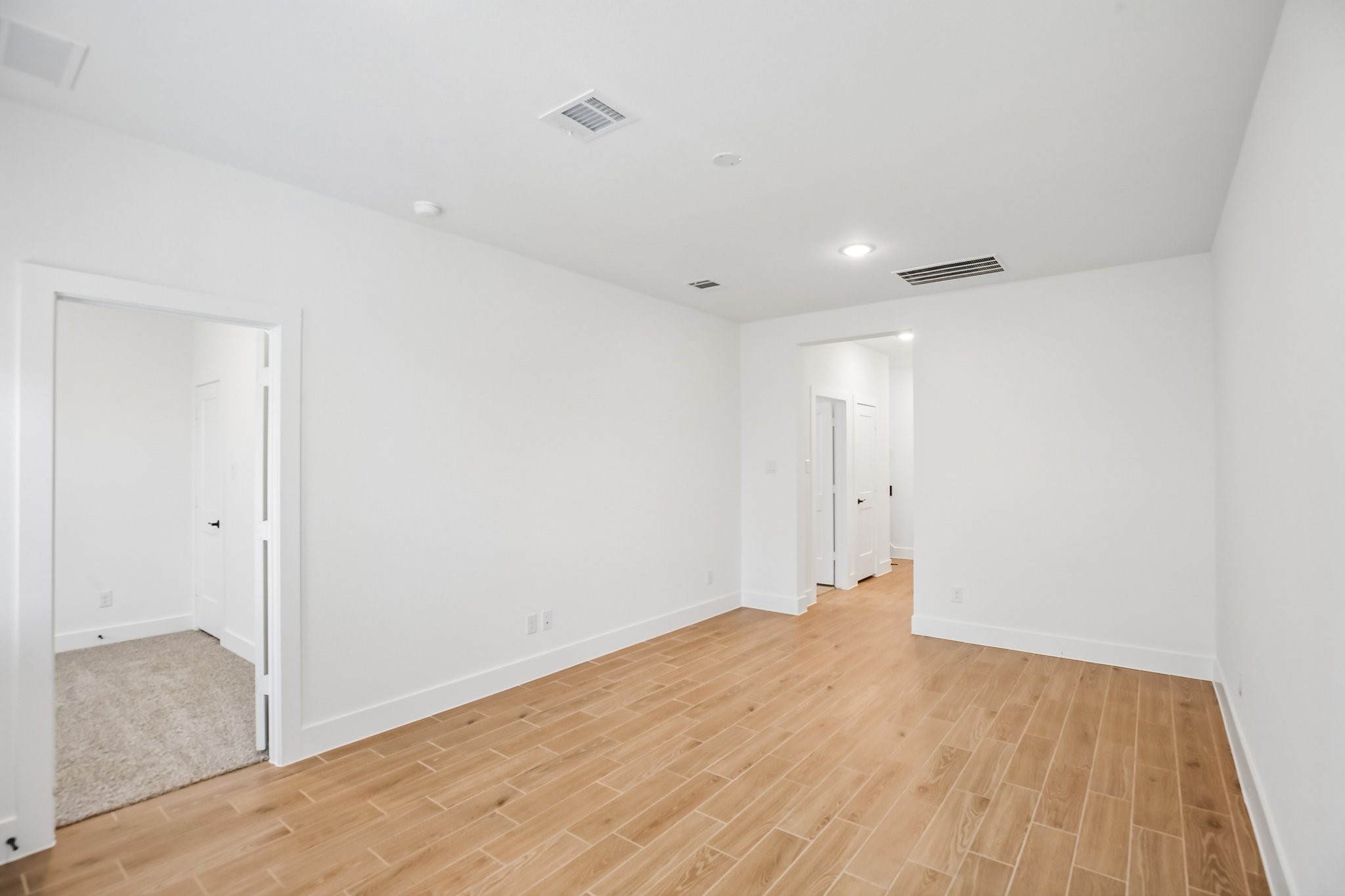 9417 Autumn Vale Drive Property Photo 21