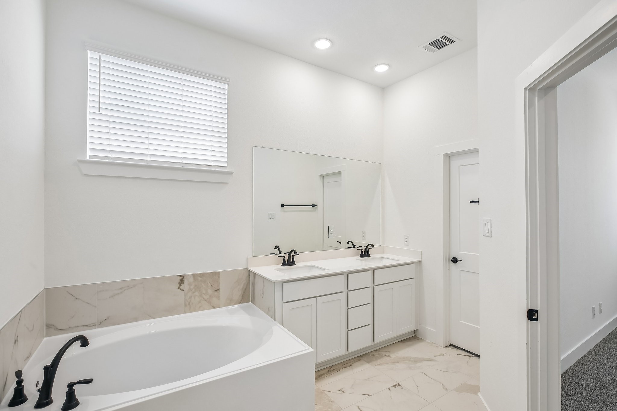 9417 Autumn Vale Drive Property Photo 35