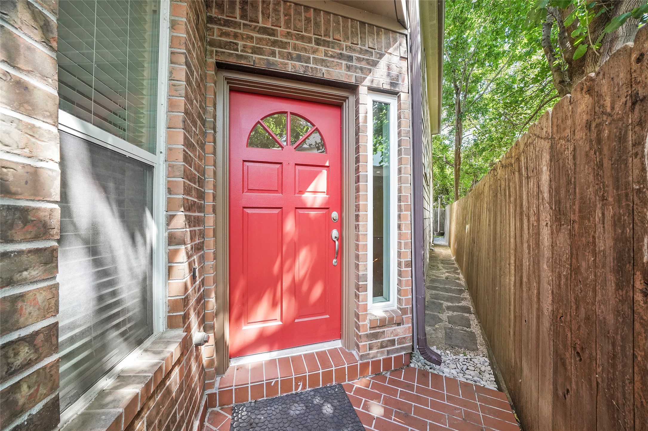 5830 Petty Street Property Photo 3