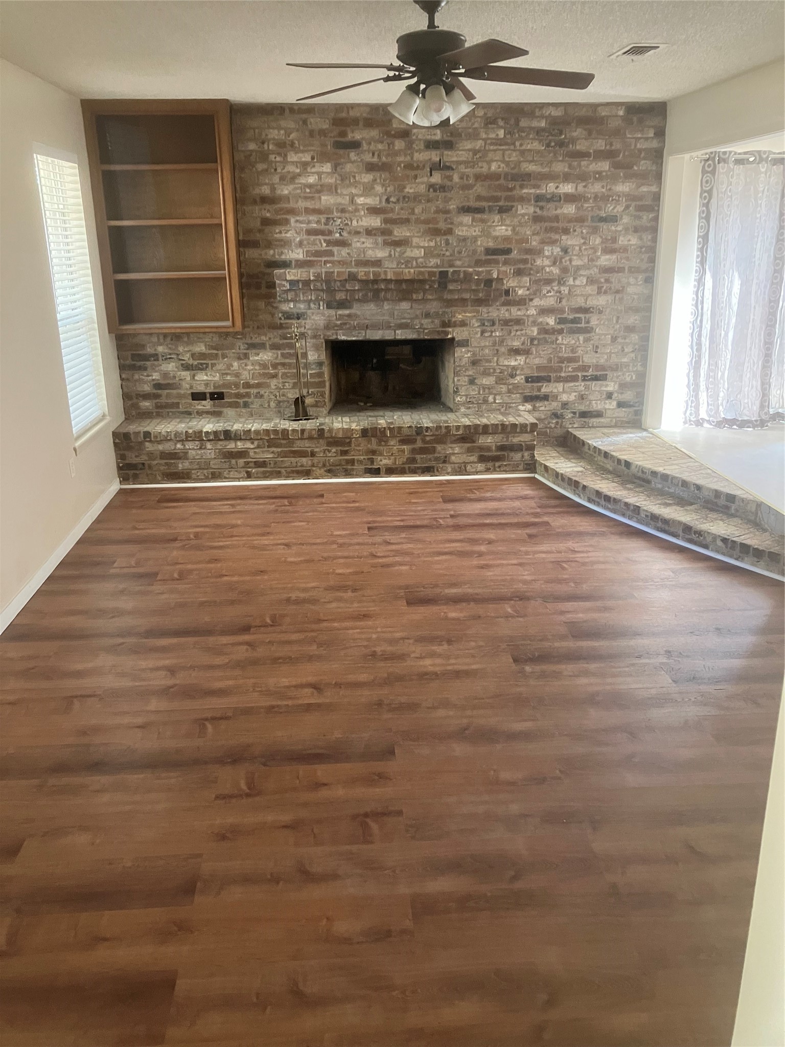 2525 B Robinson Way Property Photo 3