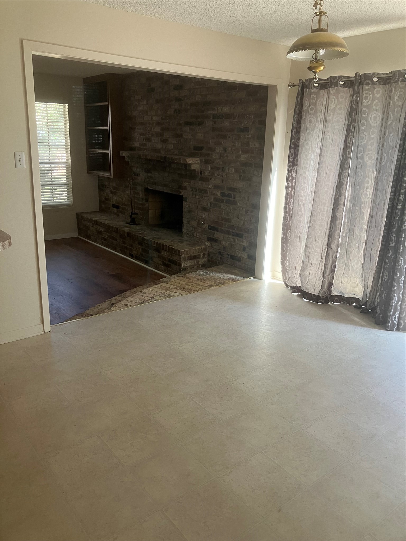 2525 B Robinson Way Property Photo 6