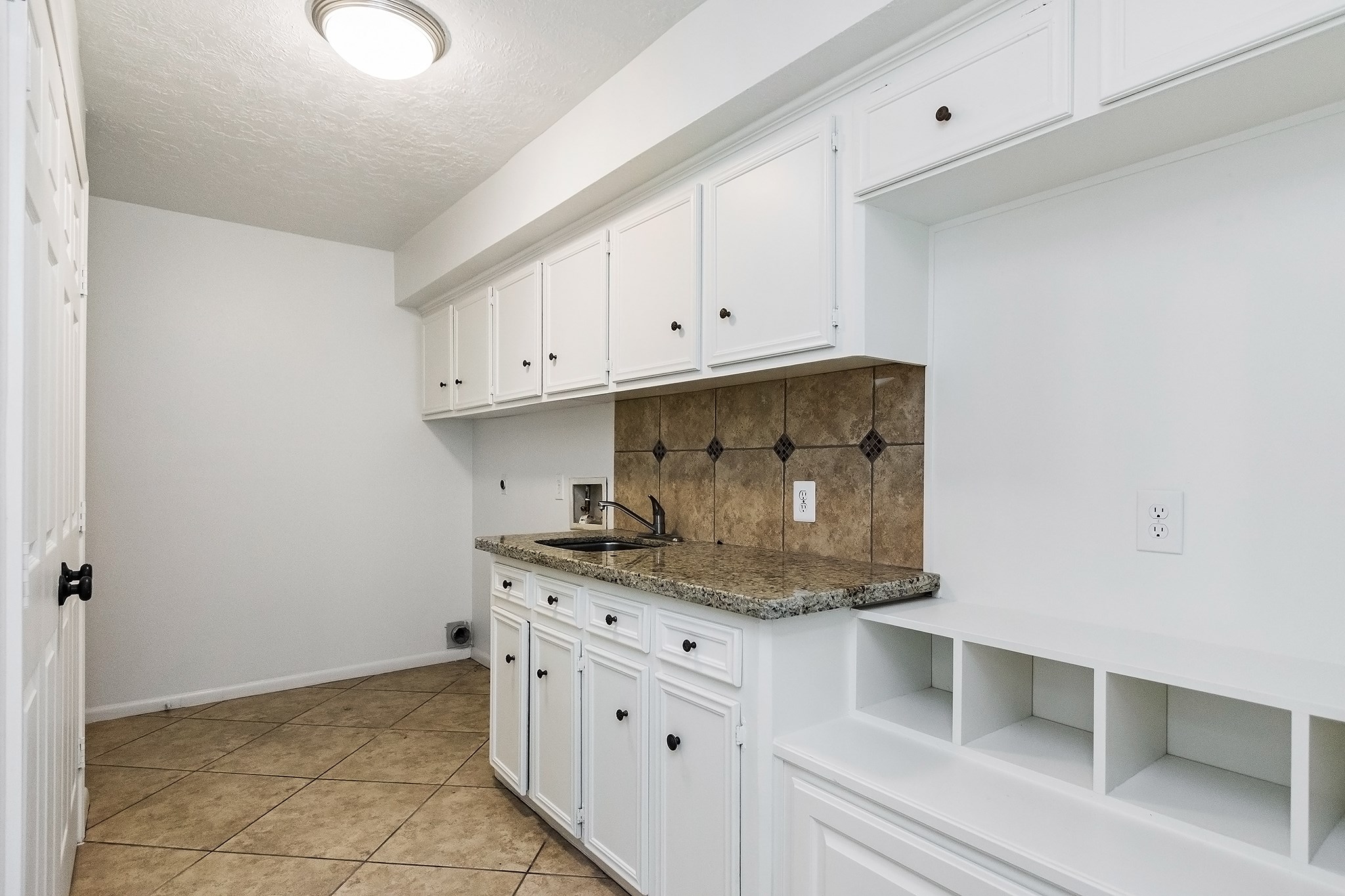 5511 Greentree Drive Drive Property Photo 26