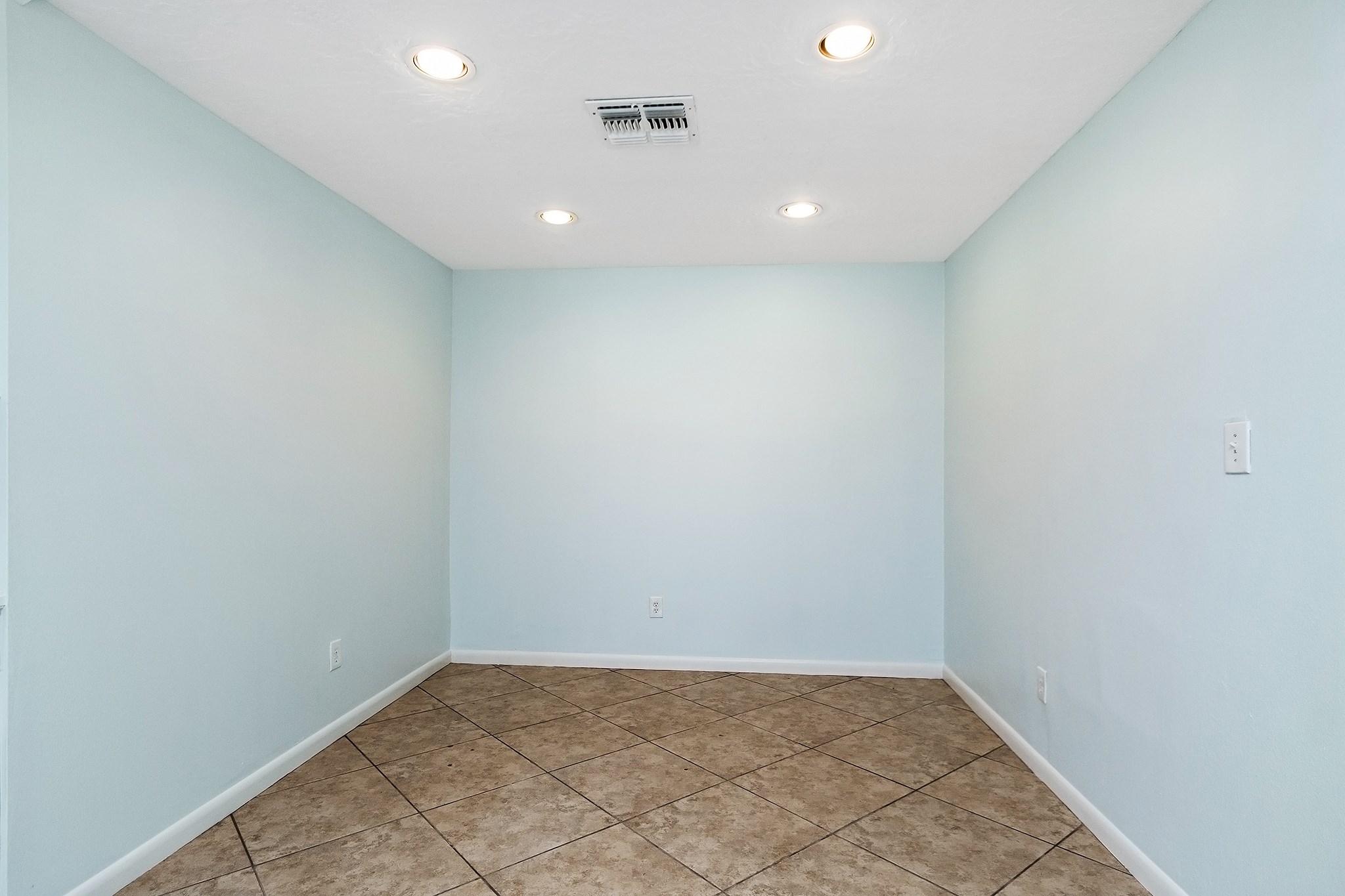 5511 Greentree Drive Drive Property Photo 30
