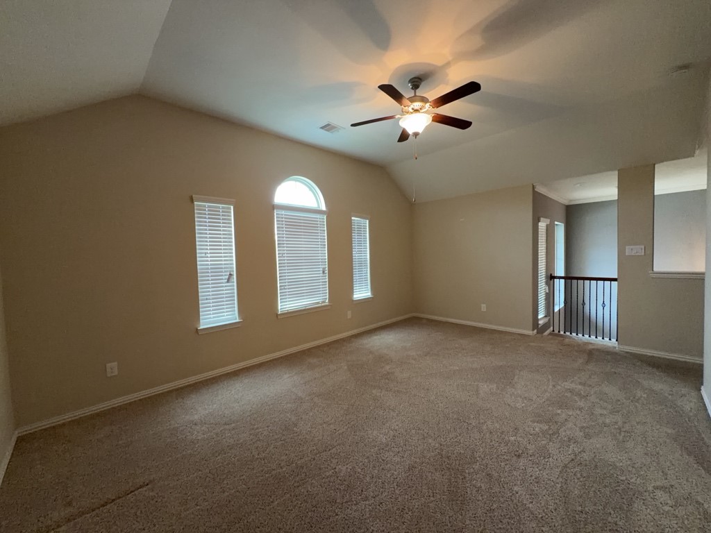18107 Golden Falls Lane Property Photo 4