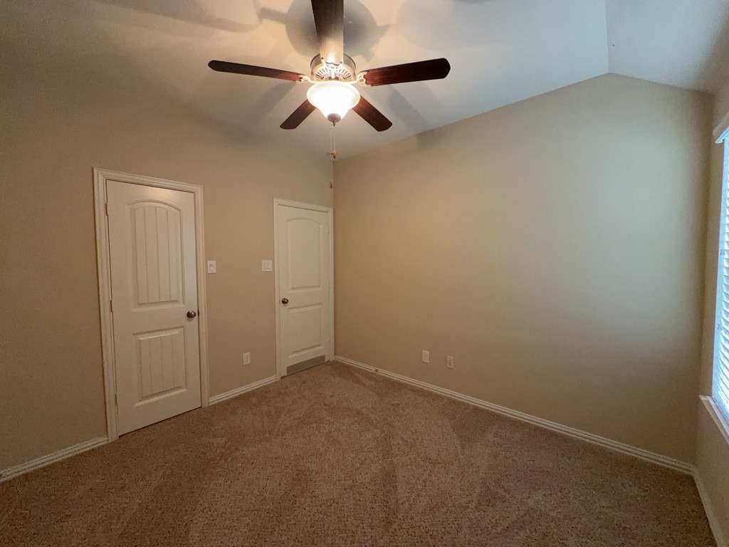 18107 Golden Falls Lane Property Photo 14