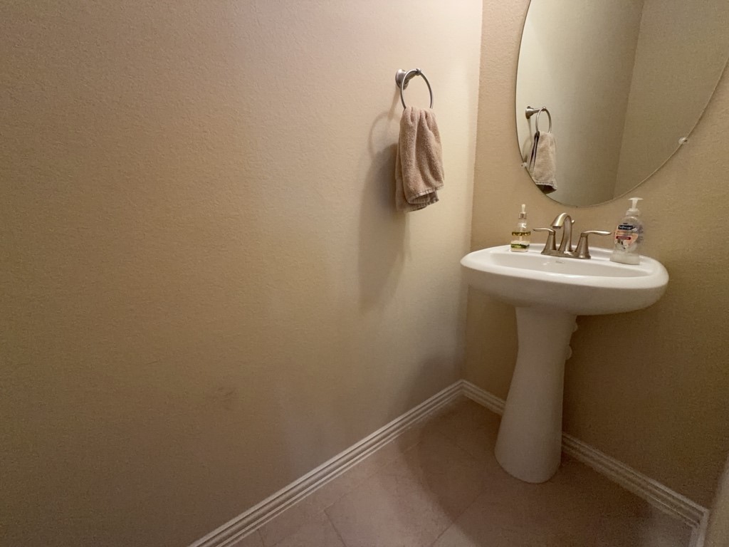 18107 Golden Falls Lane Property Photo 22