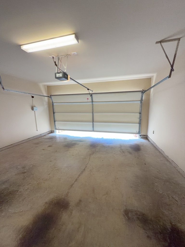 18107 Golden Falls Lane Property Photo 27