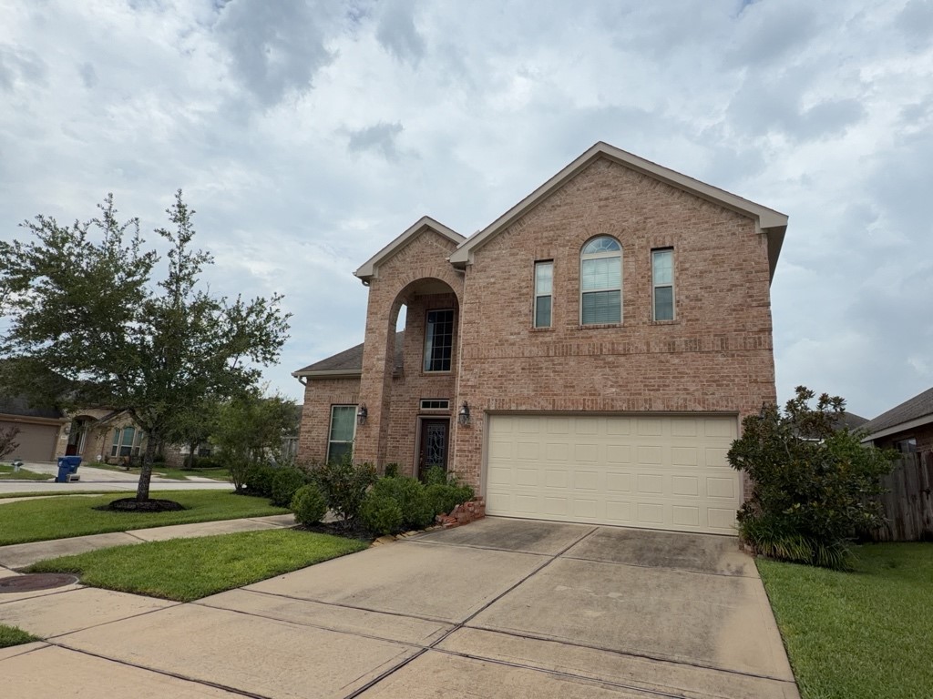 18107 Golden Falls Lane Property Photo 31