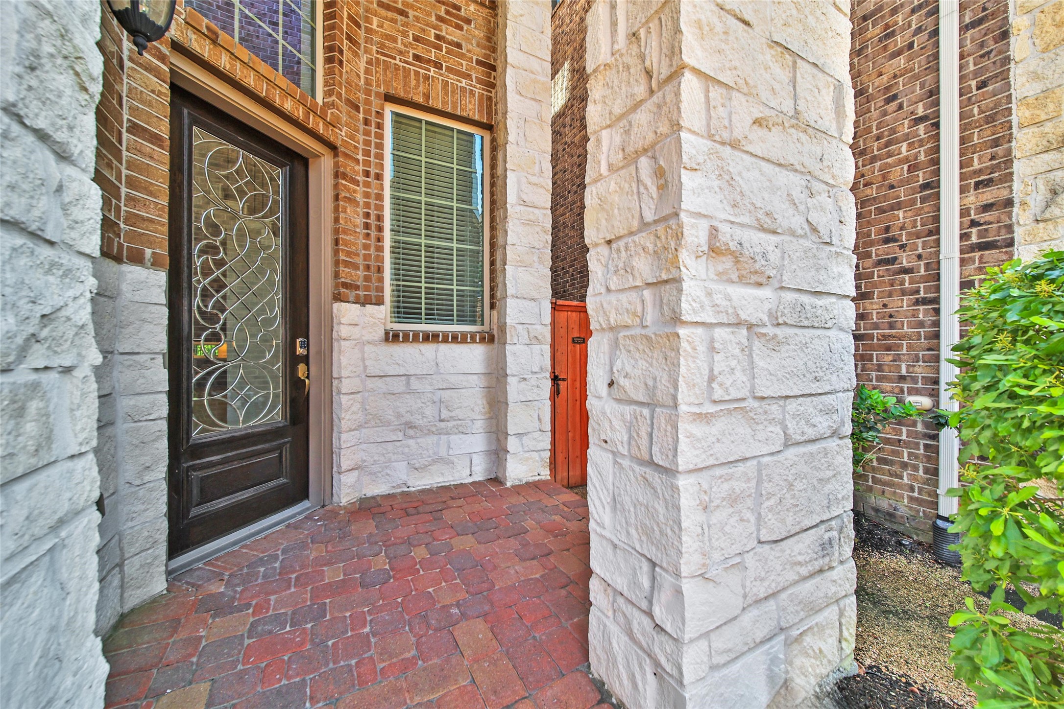 18323 Parkview Point Drive Property Photo