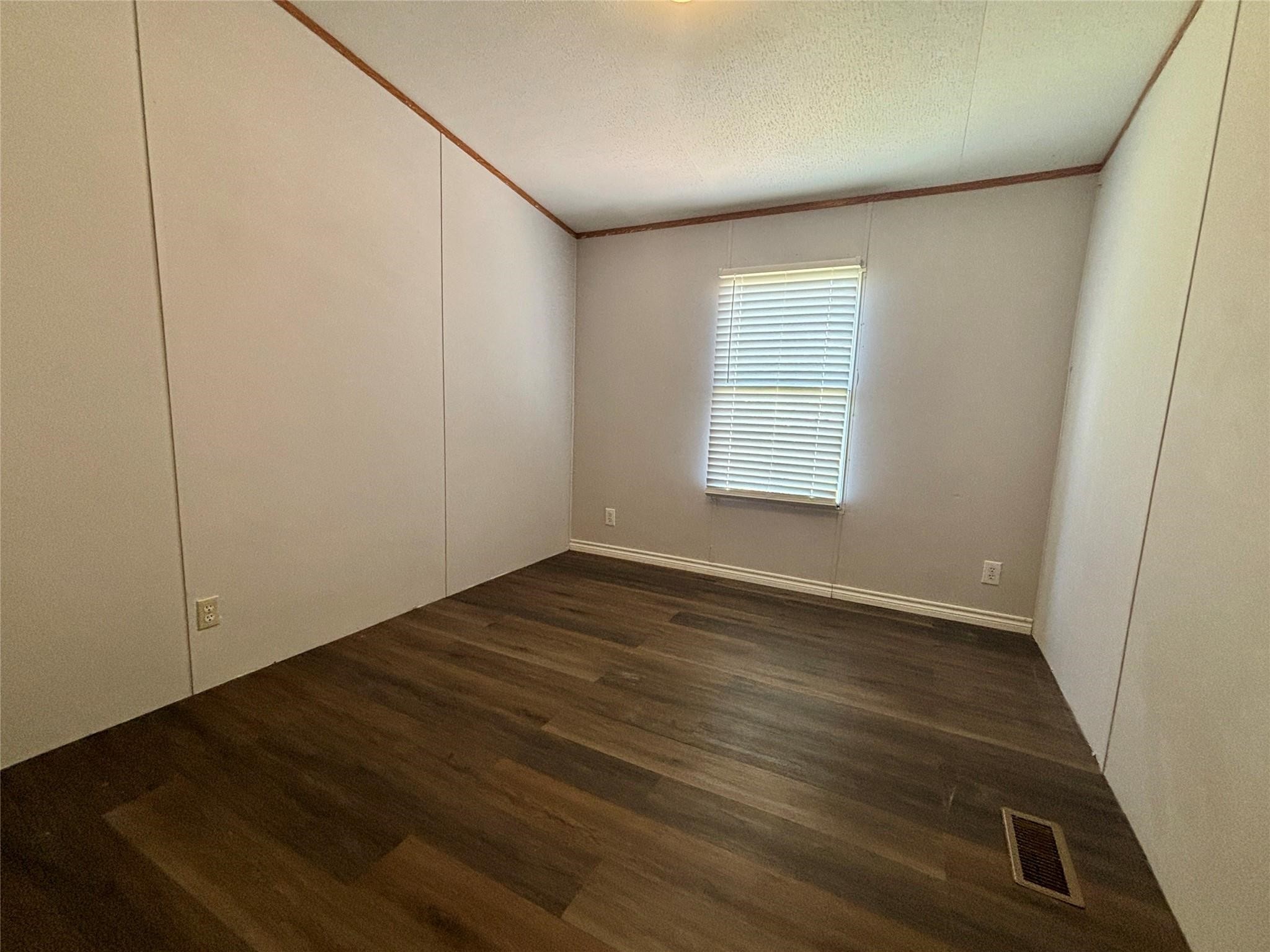 12733 Pecan Tree Court Property Photo 16