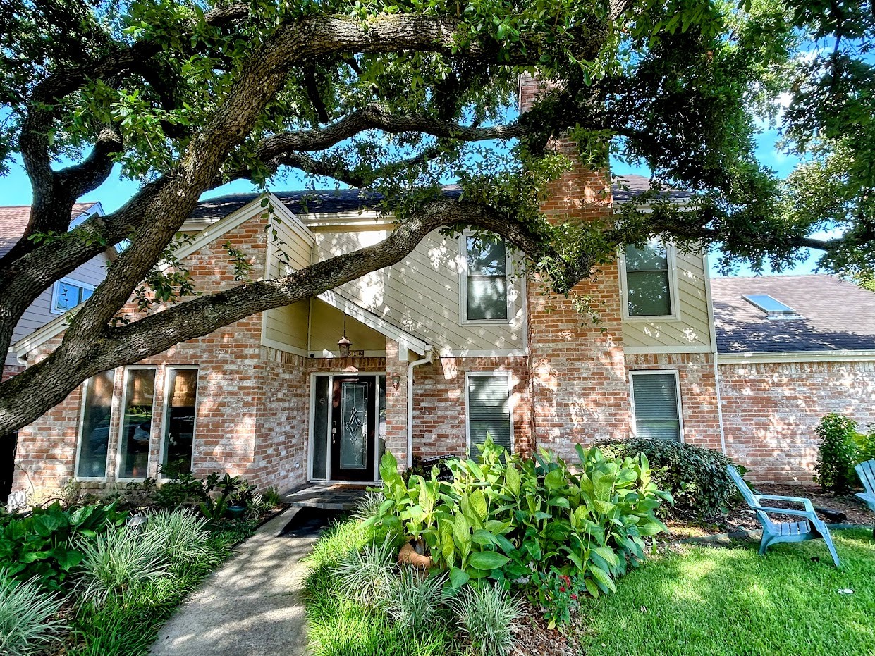 1515 Holly River Drive Property Photo
