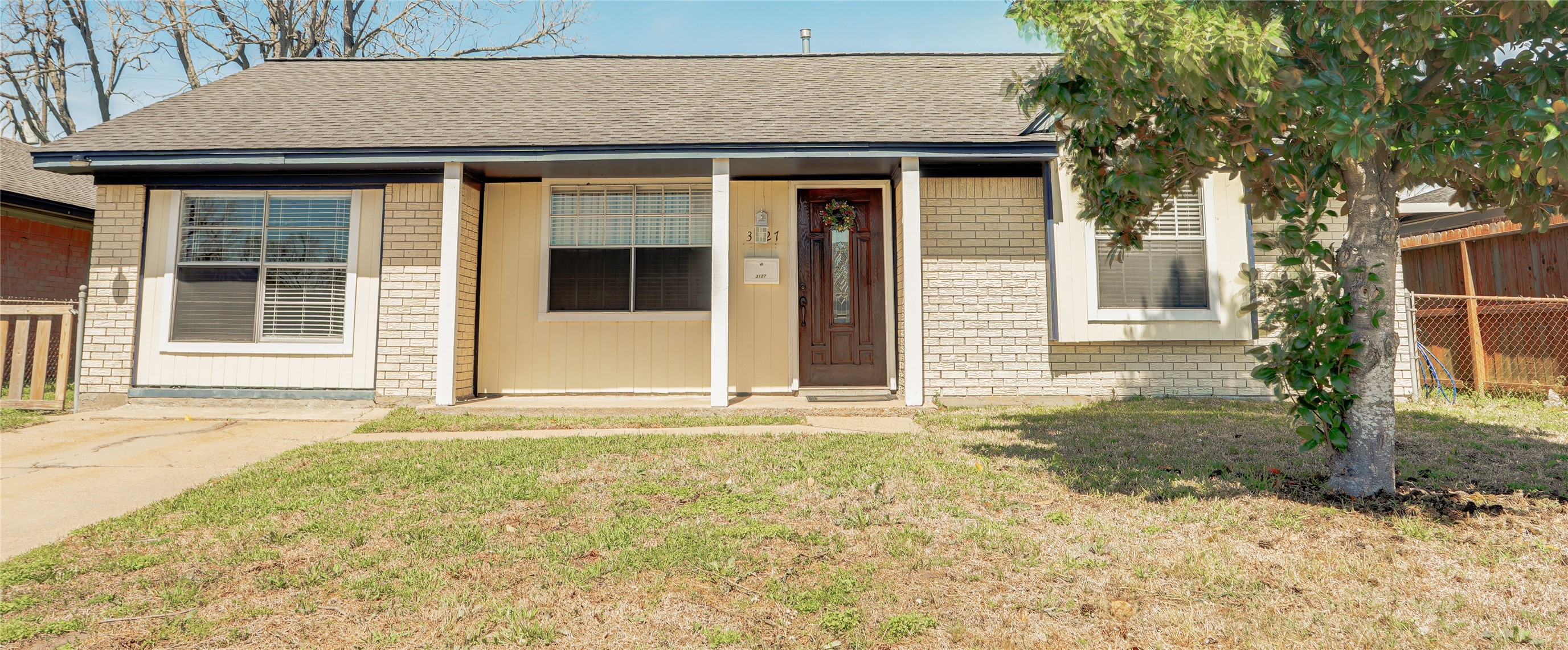 3127 Brisbane Street Property Photo 1