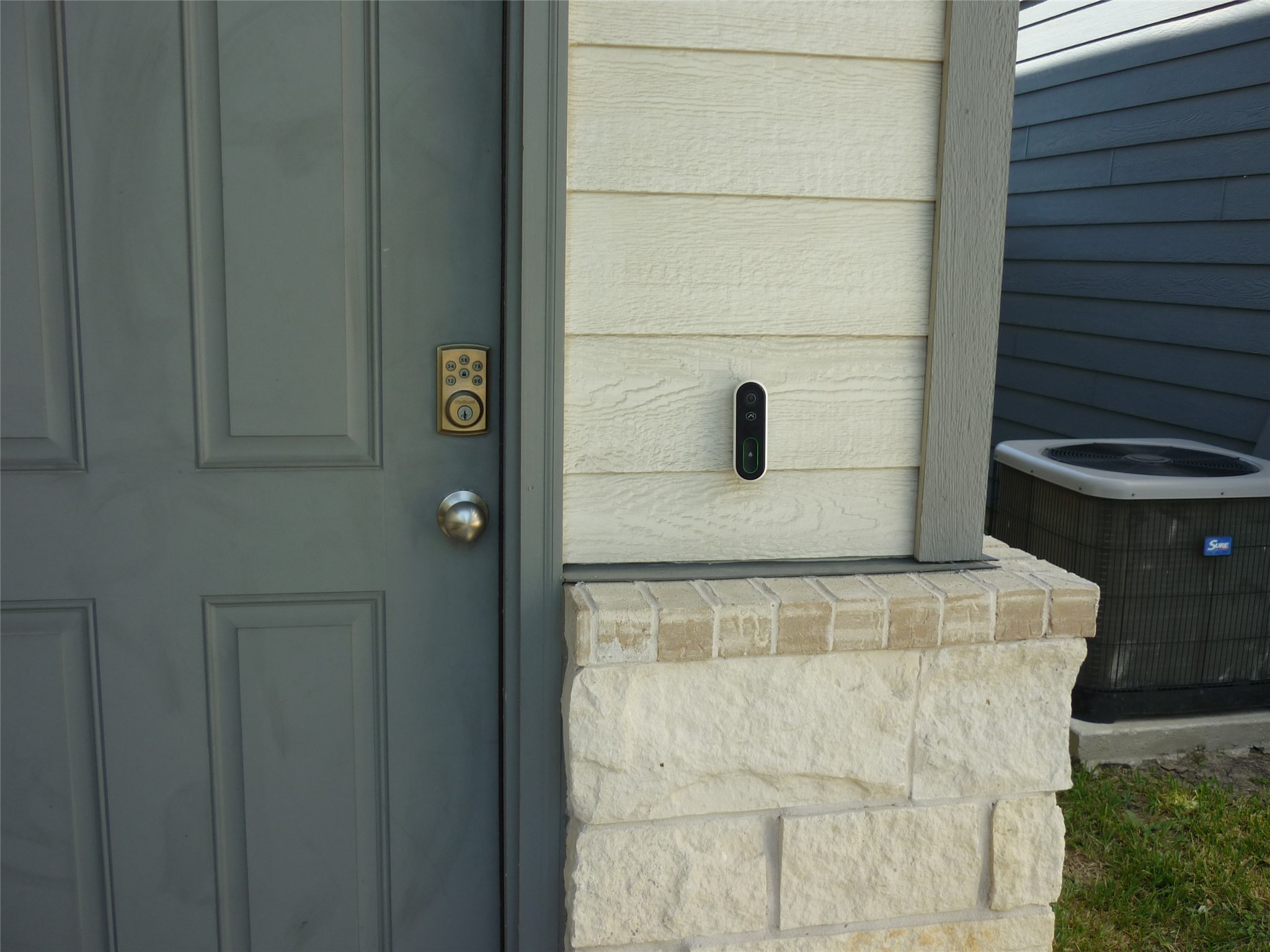 4406 Rushing Ridge Court Property Photo 5