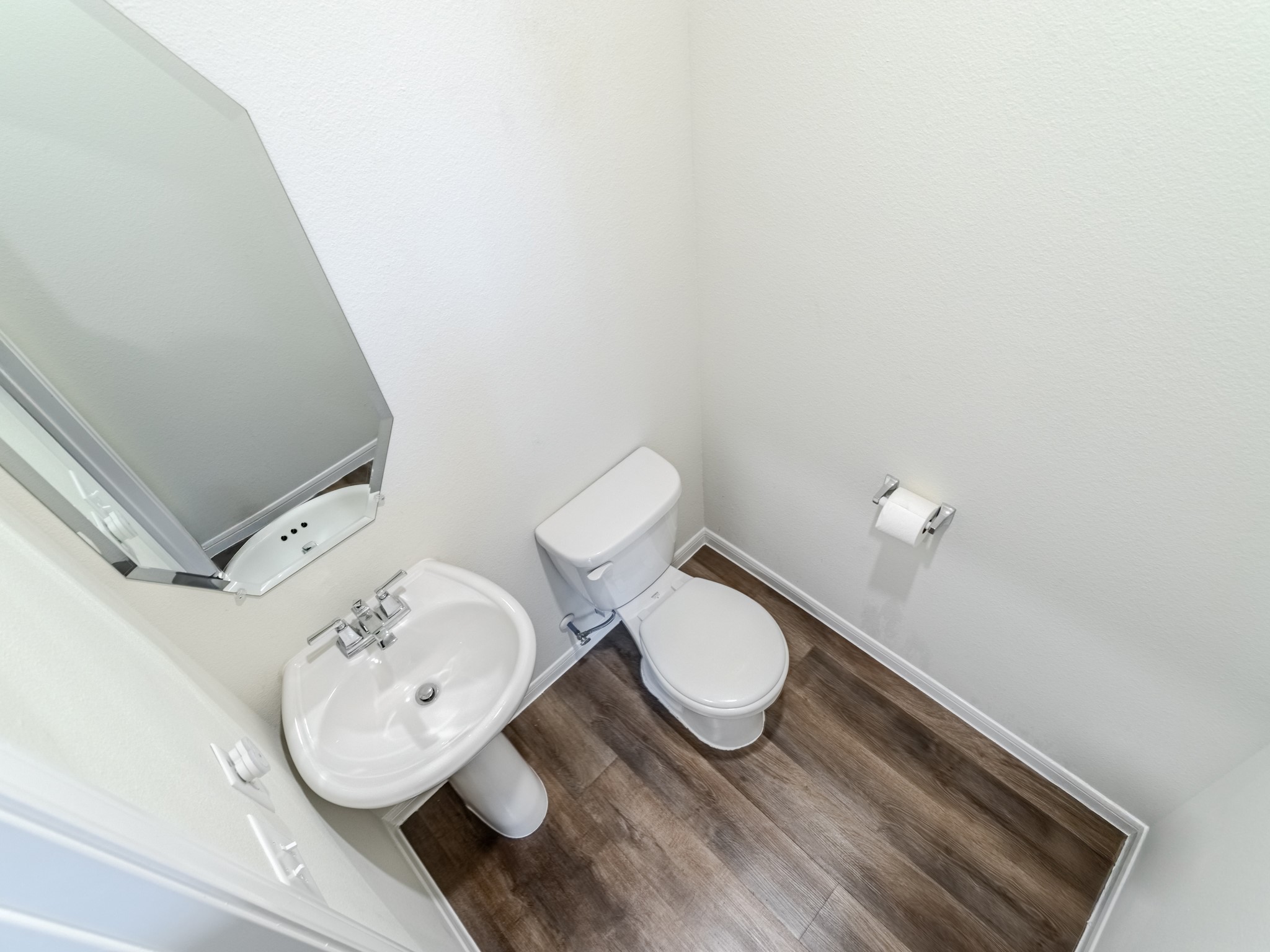 4406 Rushing Ridge Court Property Photo 16