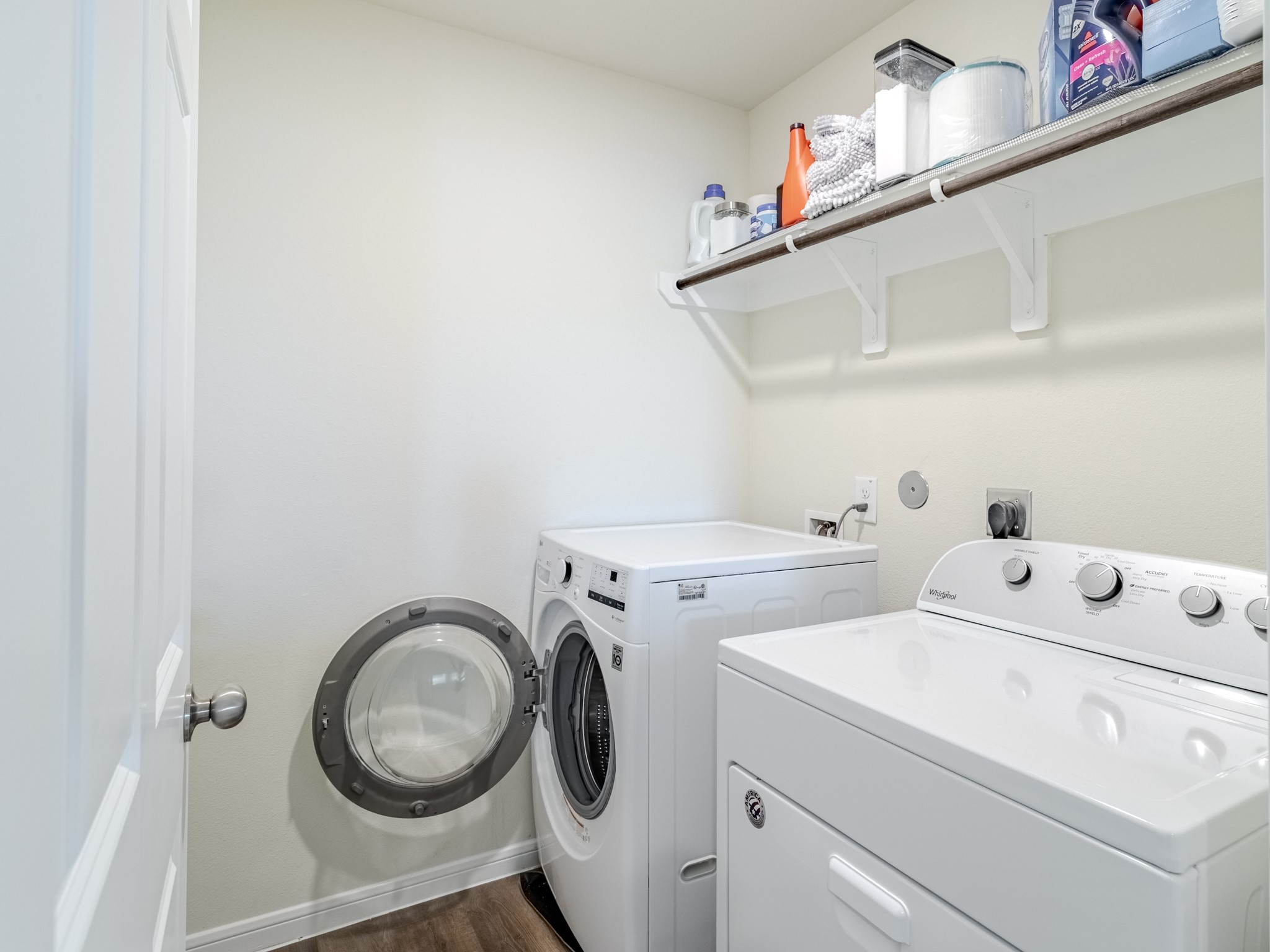 4406 Rushing Ridge Court Property Photo 23