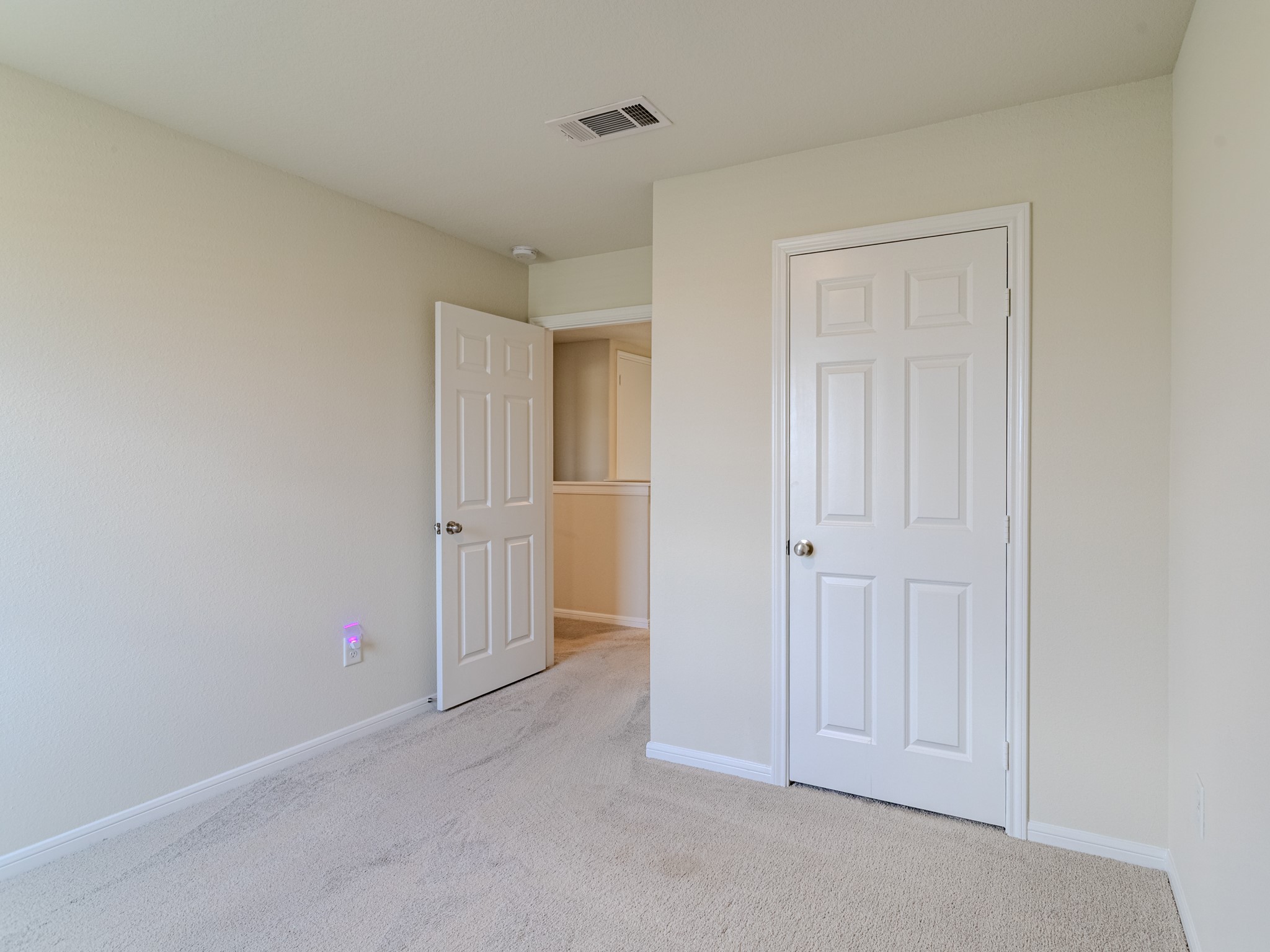 4406 Rushing Ridge Court Property Photo 26
