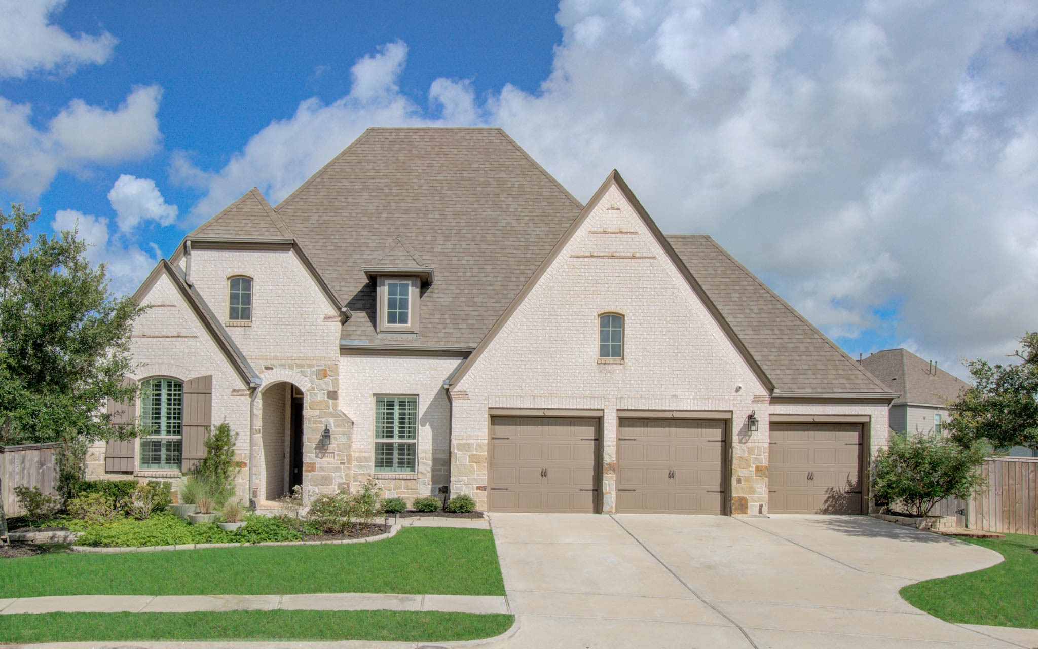30414 Garden Ridge Court Property Photo 1