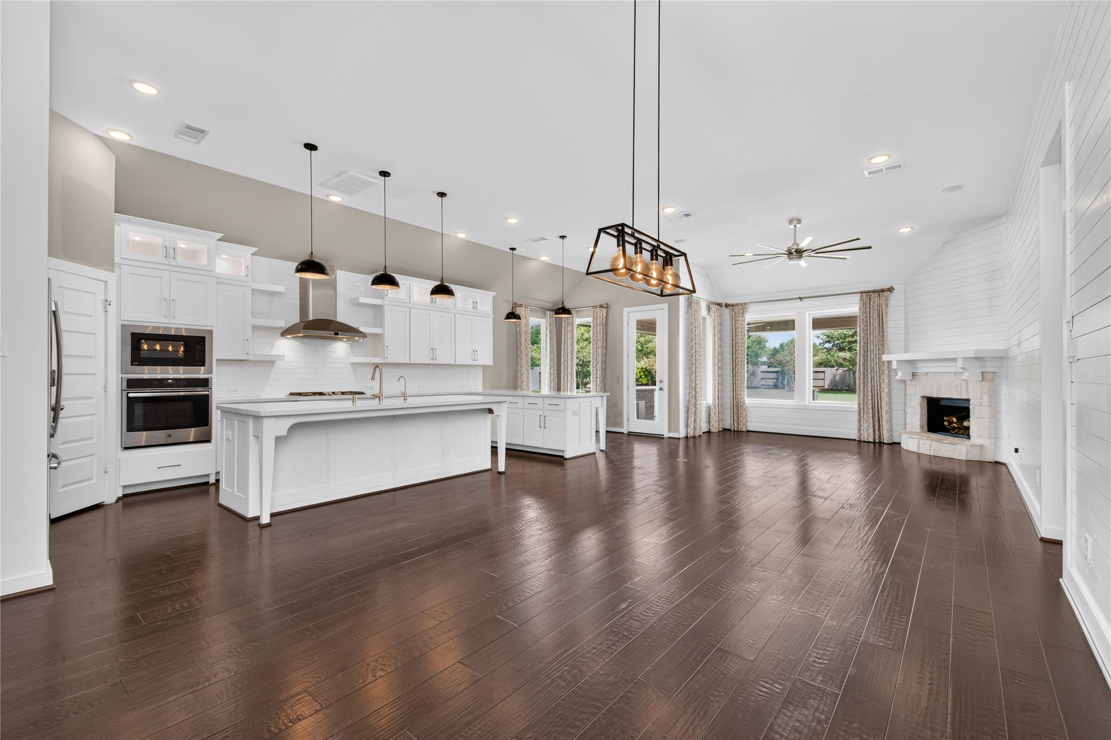 30414 Garden Ridge Court Property Photo 10