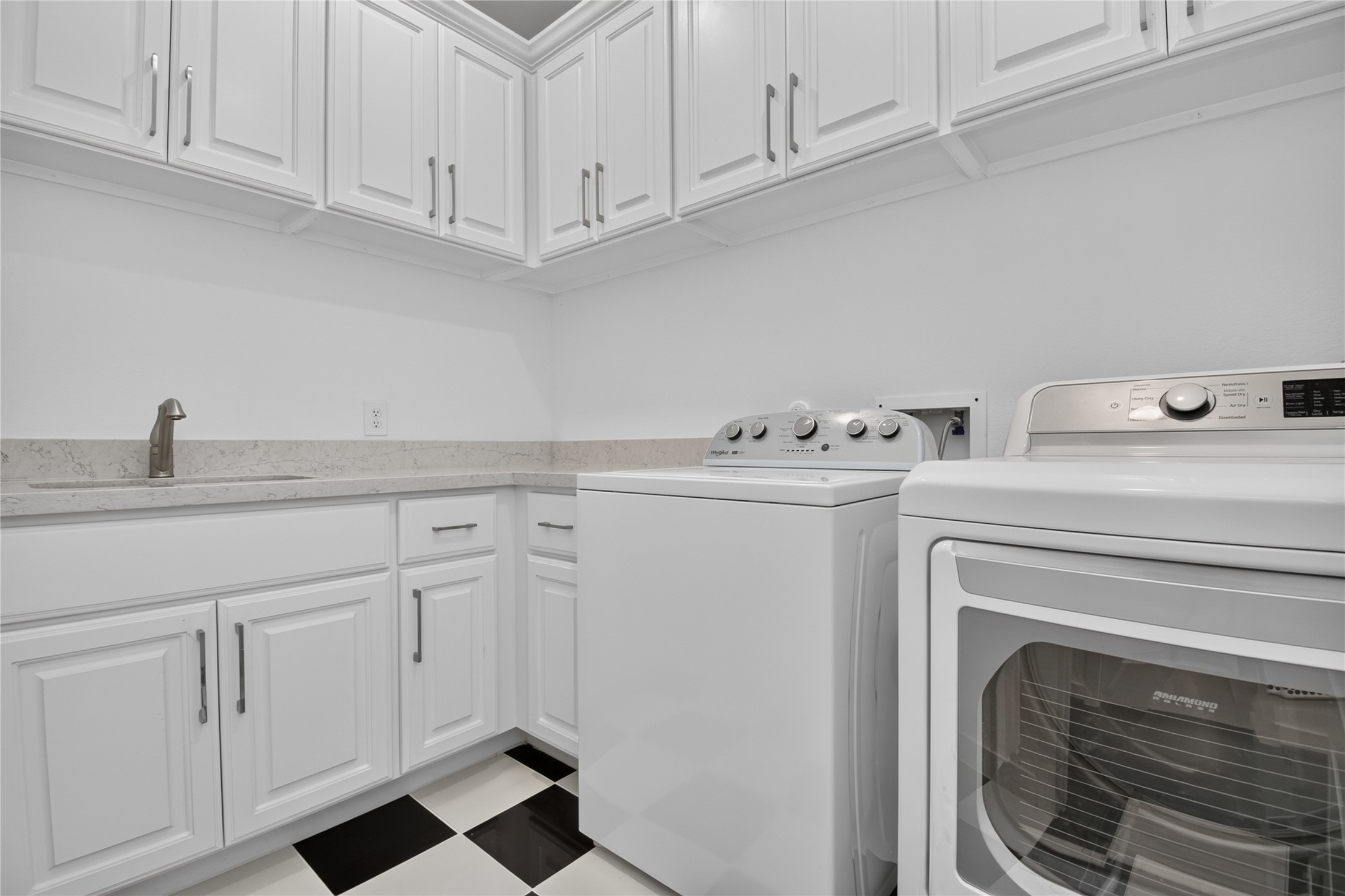 30414 Garden Ridge Court Property Photo 21