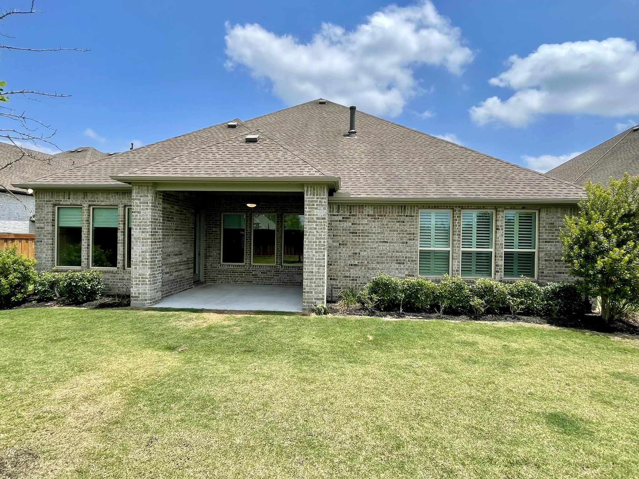28162 Briarwood Pass Property Photo 3