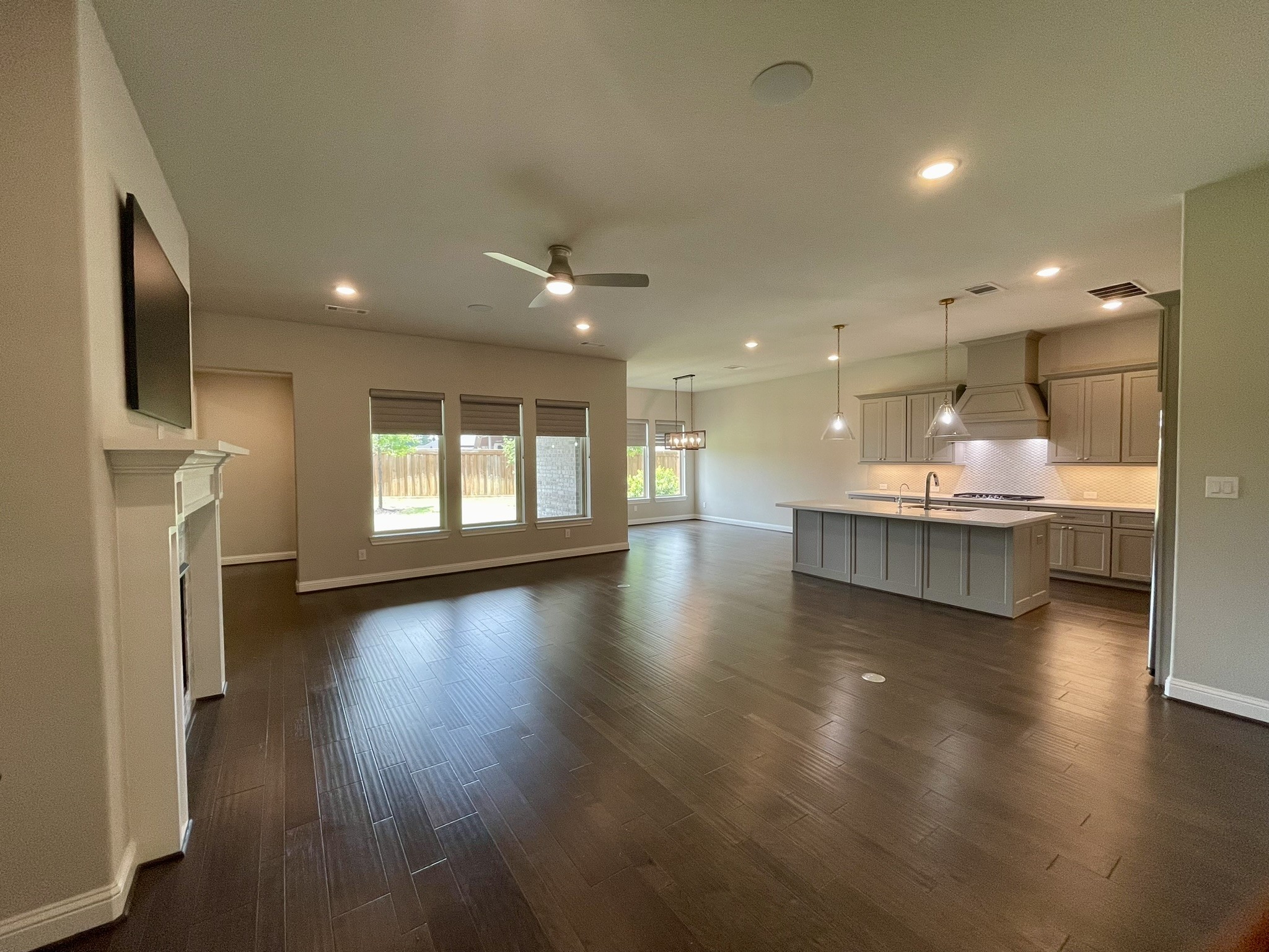 28162 Briarwood Pass Property Photo 5