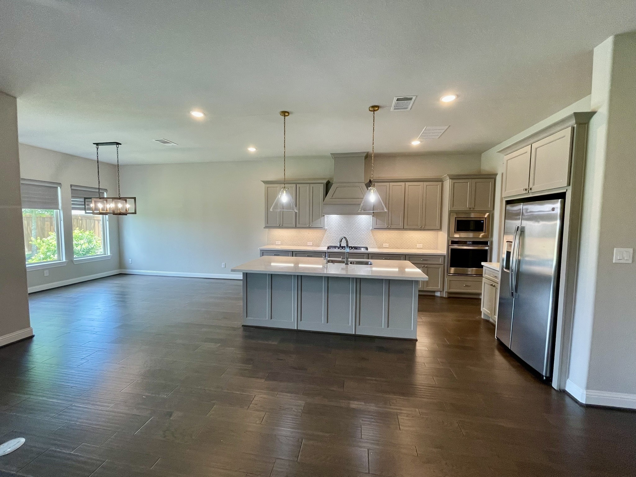 28162 Briarwood Pass Property Photo 8