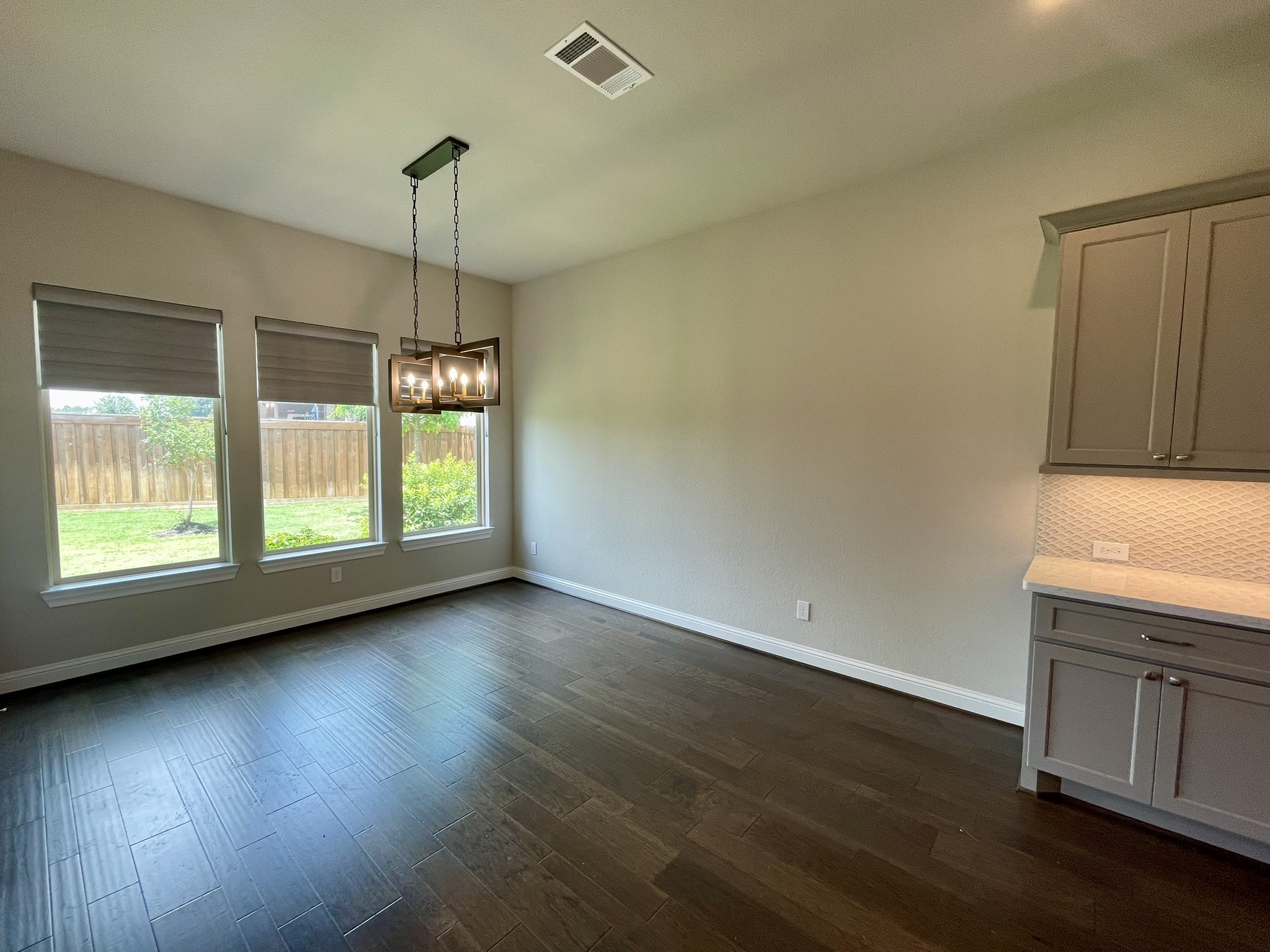 28162 Briarwood Pass Property Photo 10