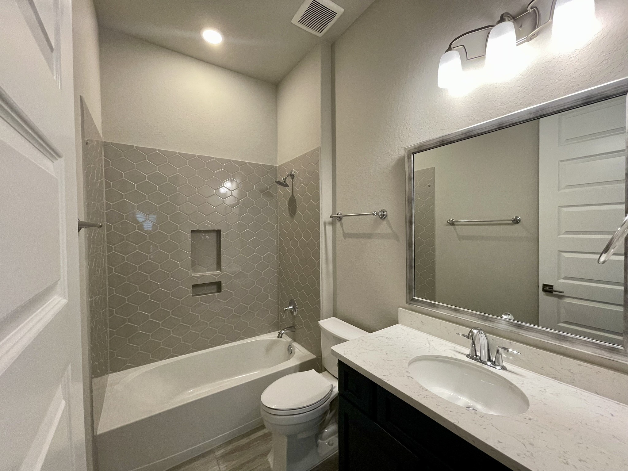 28162 Briarwood Pass Property Photo 28