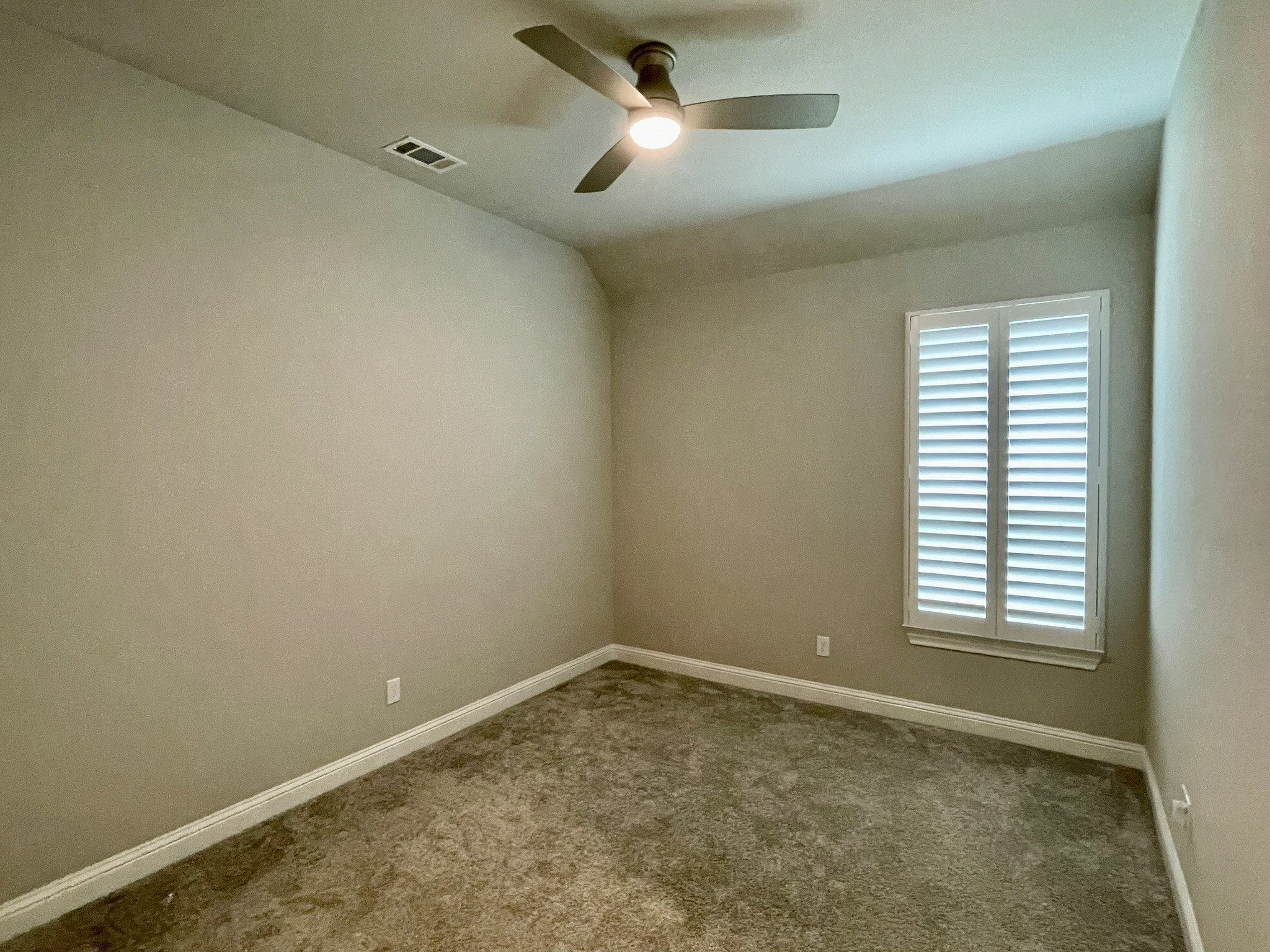 28162 Briarwood Pass Property Photo 34
