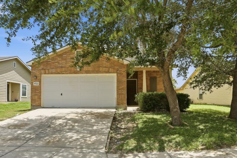 9723 Copper Rock Property Photo 1