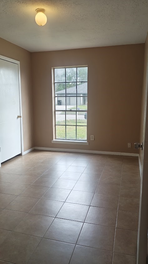 15434 Indian Woods Drive Property Photo 8