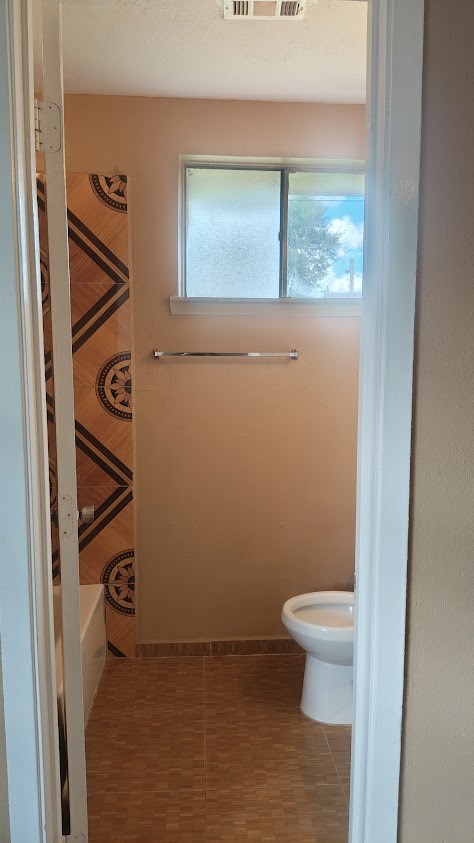 15434 Indian Woods Drive Property Photo 9