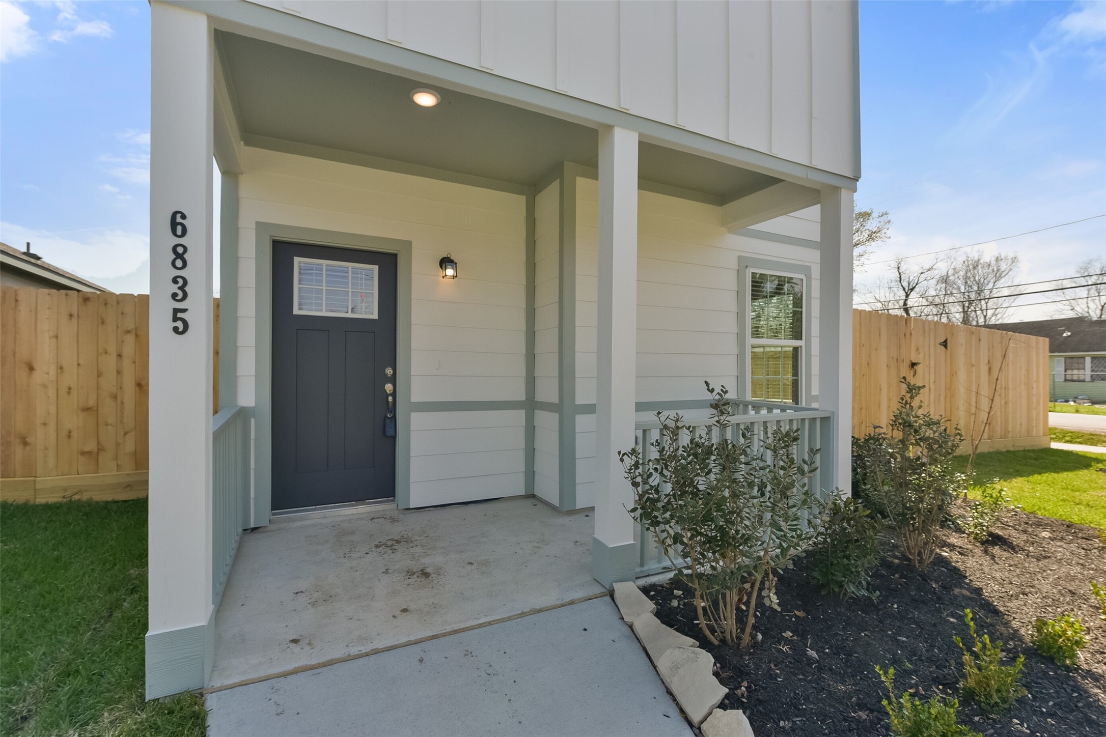 6835 New York Street Property Photo 3