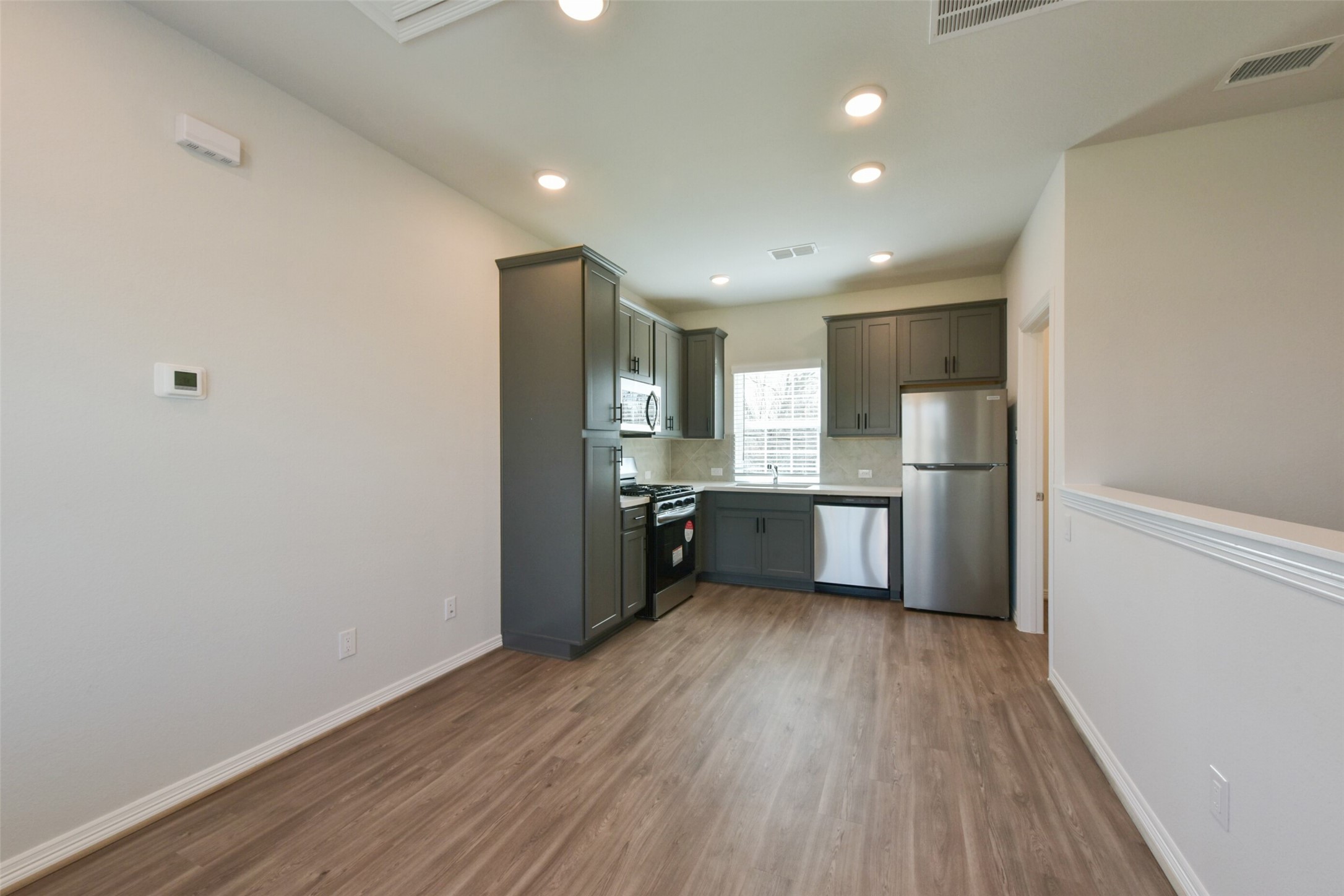 6835 New York Street Property Photo 33