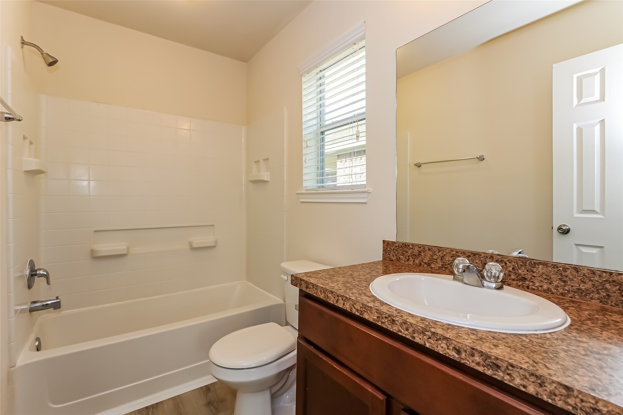 5563 Amelia Plantation Drive Property Photo 8