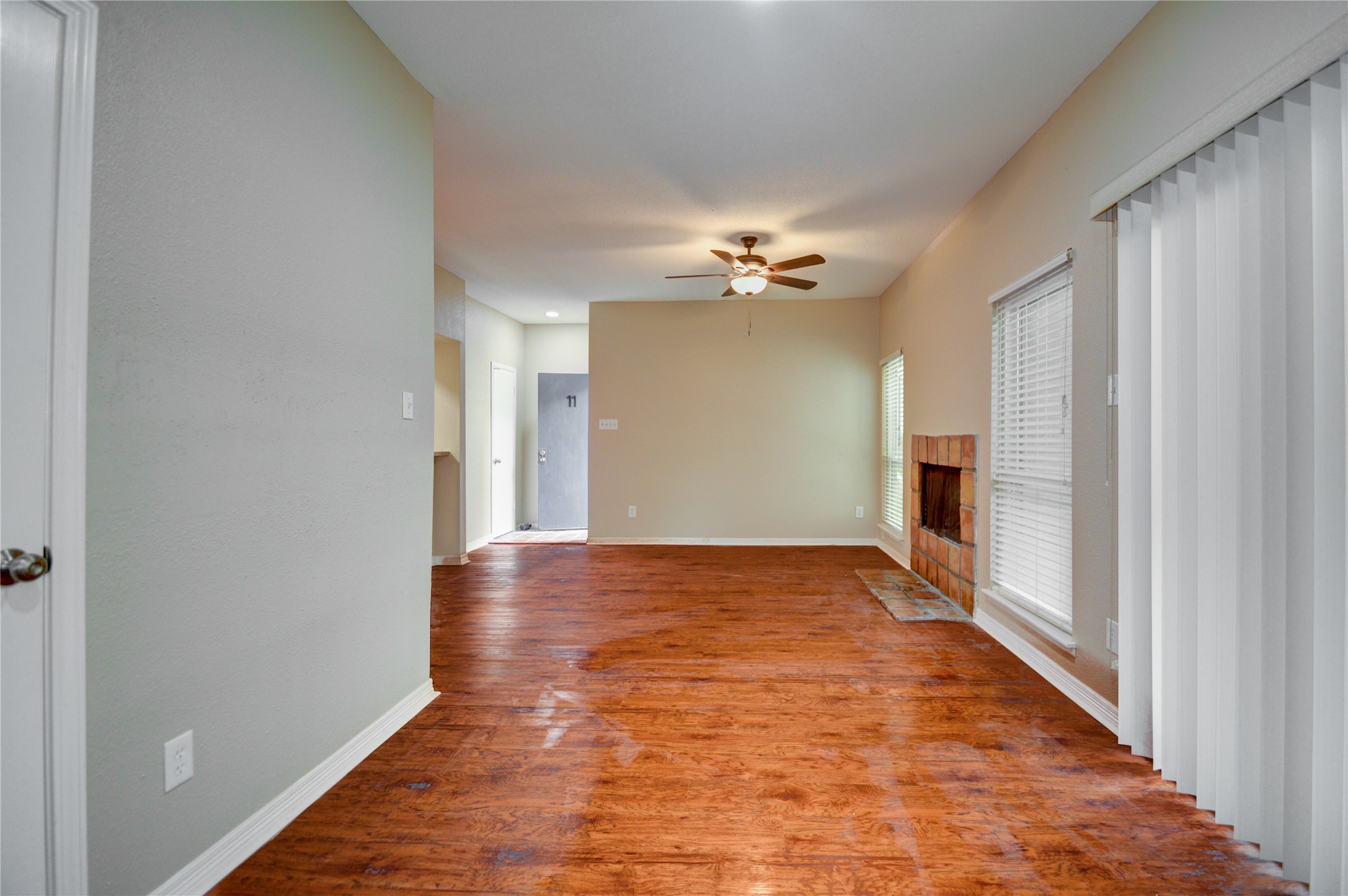 1818 Augusta Drive 11 Property Photo 3