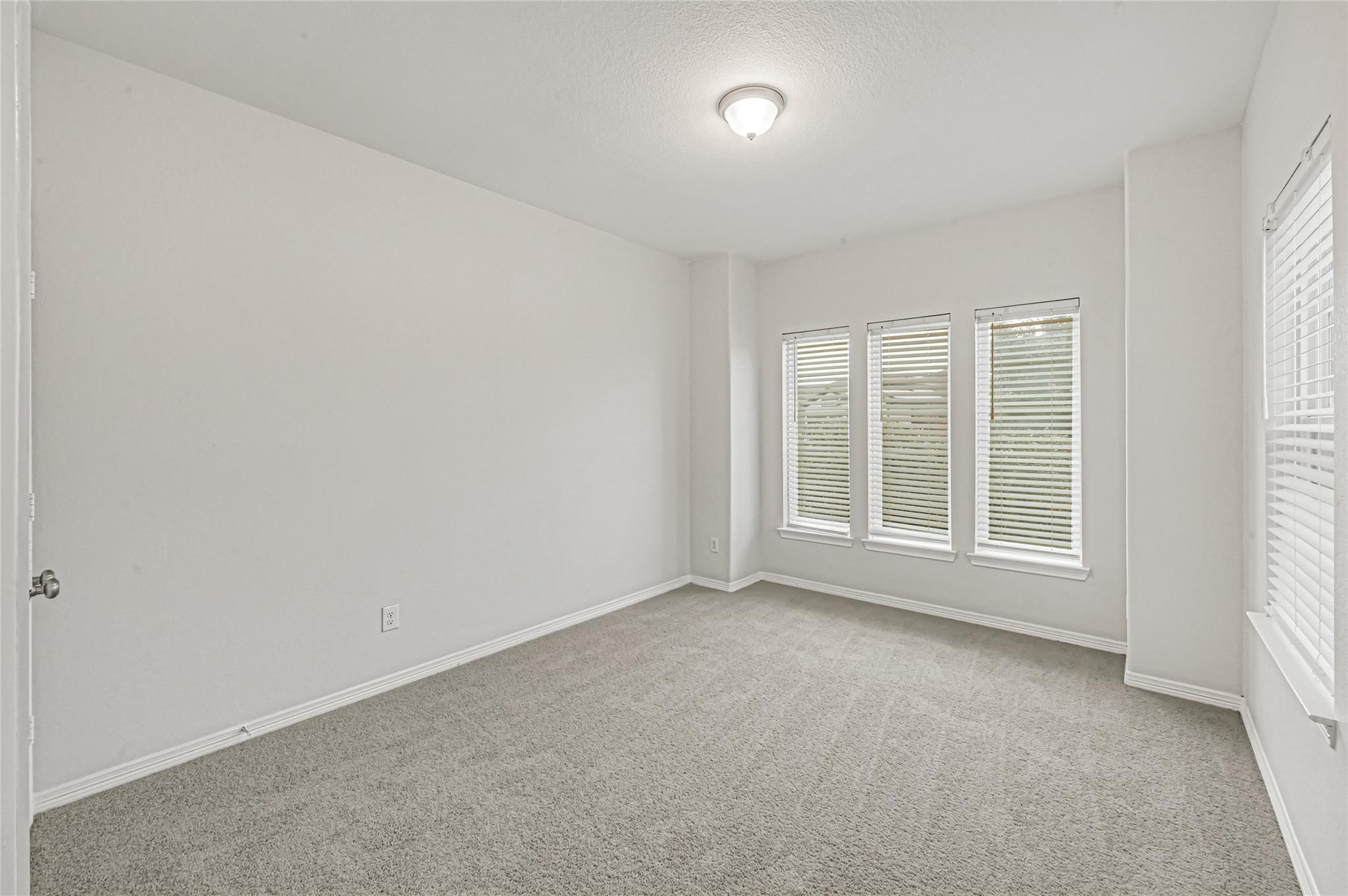 1835 Smithers Landing Drive Property Photo 14