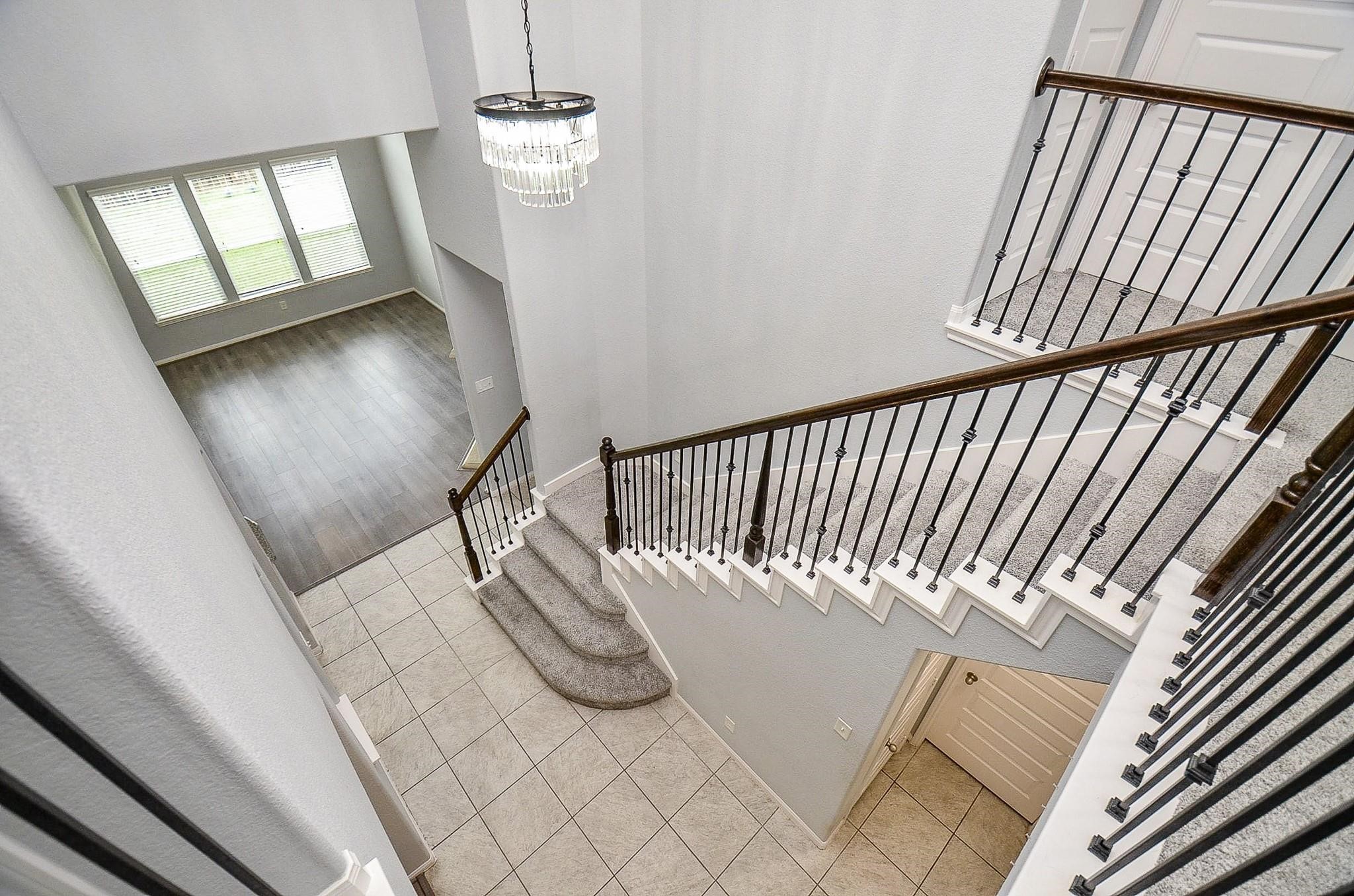 7042 Sliding Rock Circle Property Photo 12